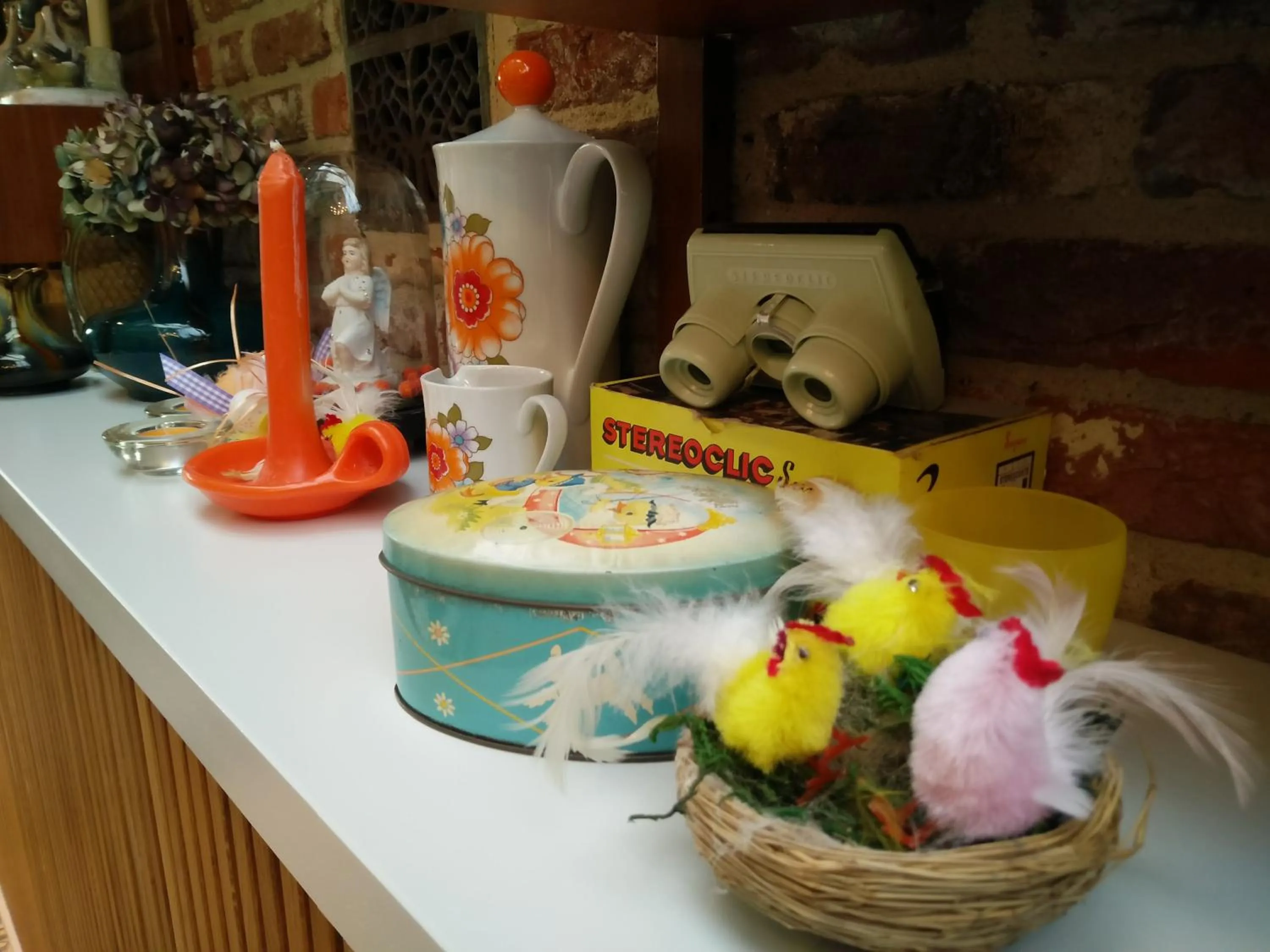 Communal lounge/ TV room in B&B Tspijker