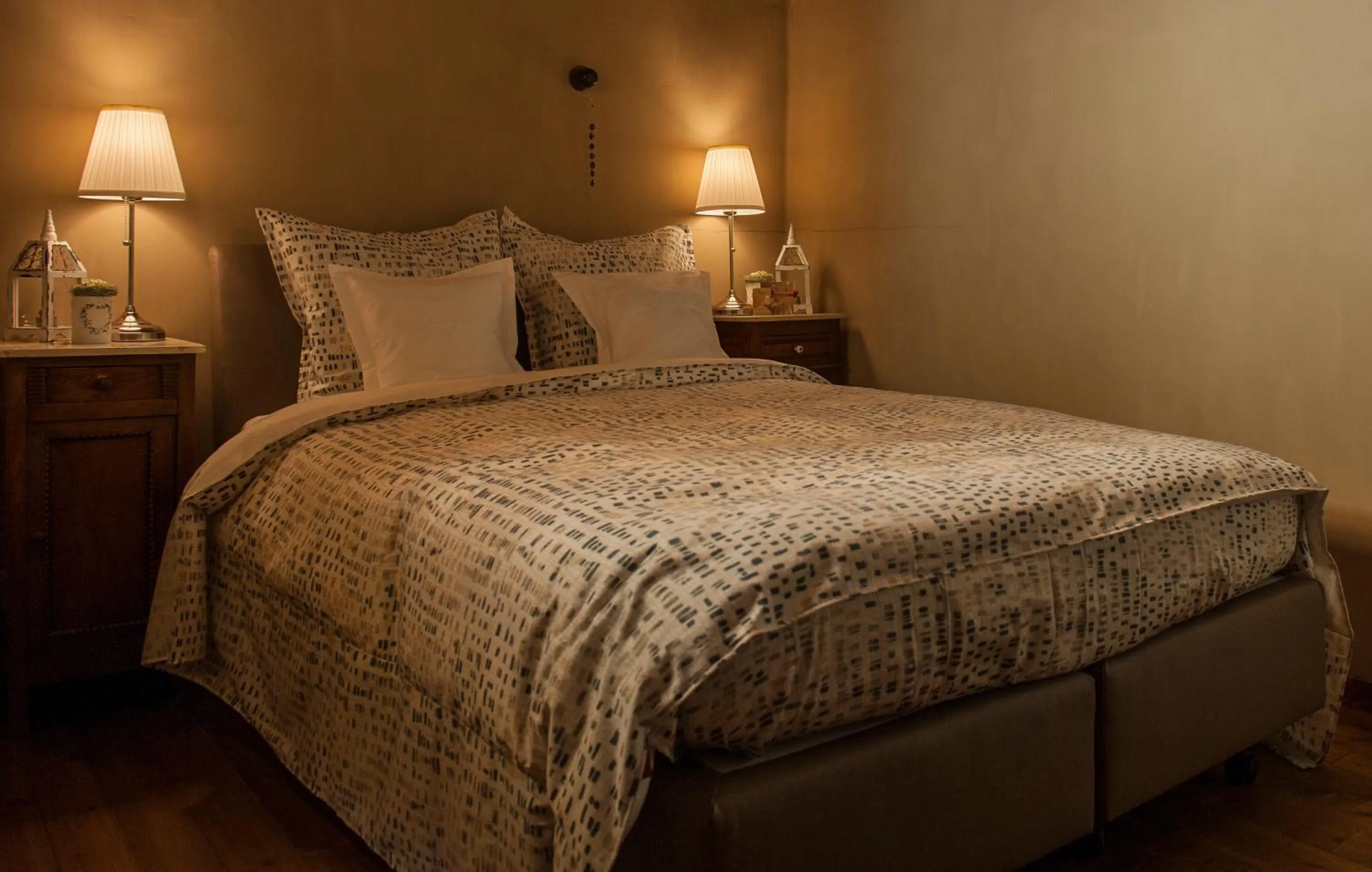 Photo of the whole room, Bed in B&B Tspijker