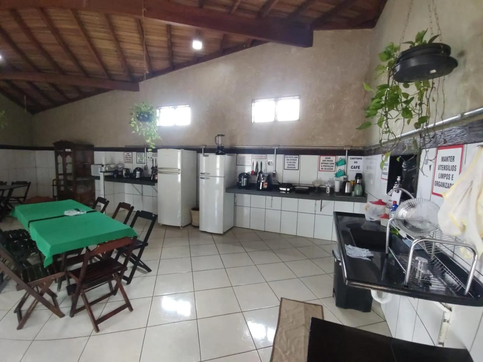 kitchen in Pousada Recanto da Morada