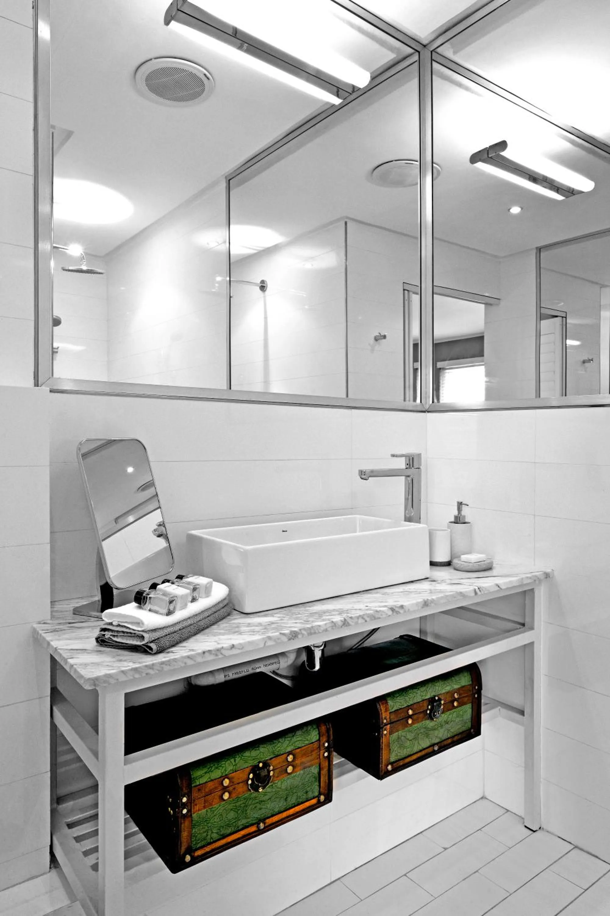 Bathroom in Le Petit Bijou