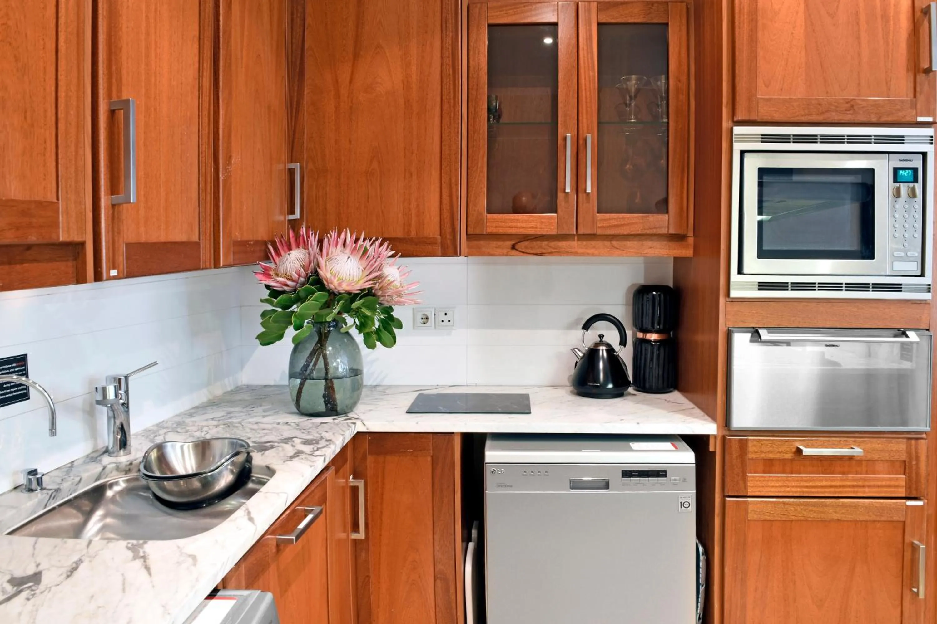 kitchen in Le Petit Bijou