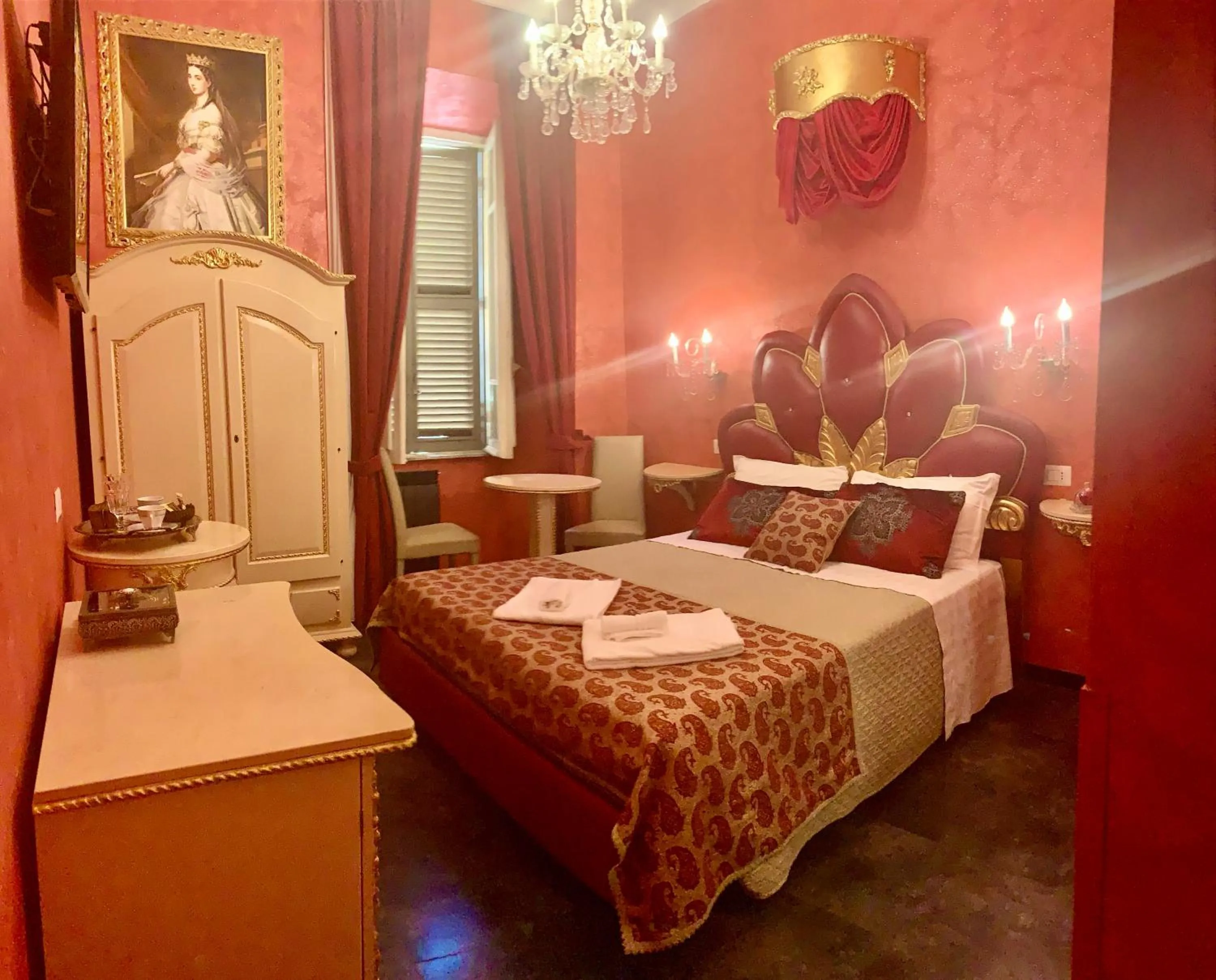 Bed in Pope's Suites