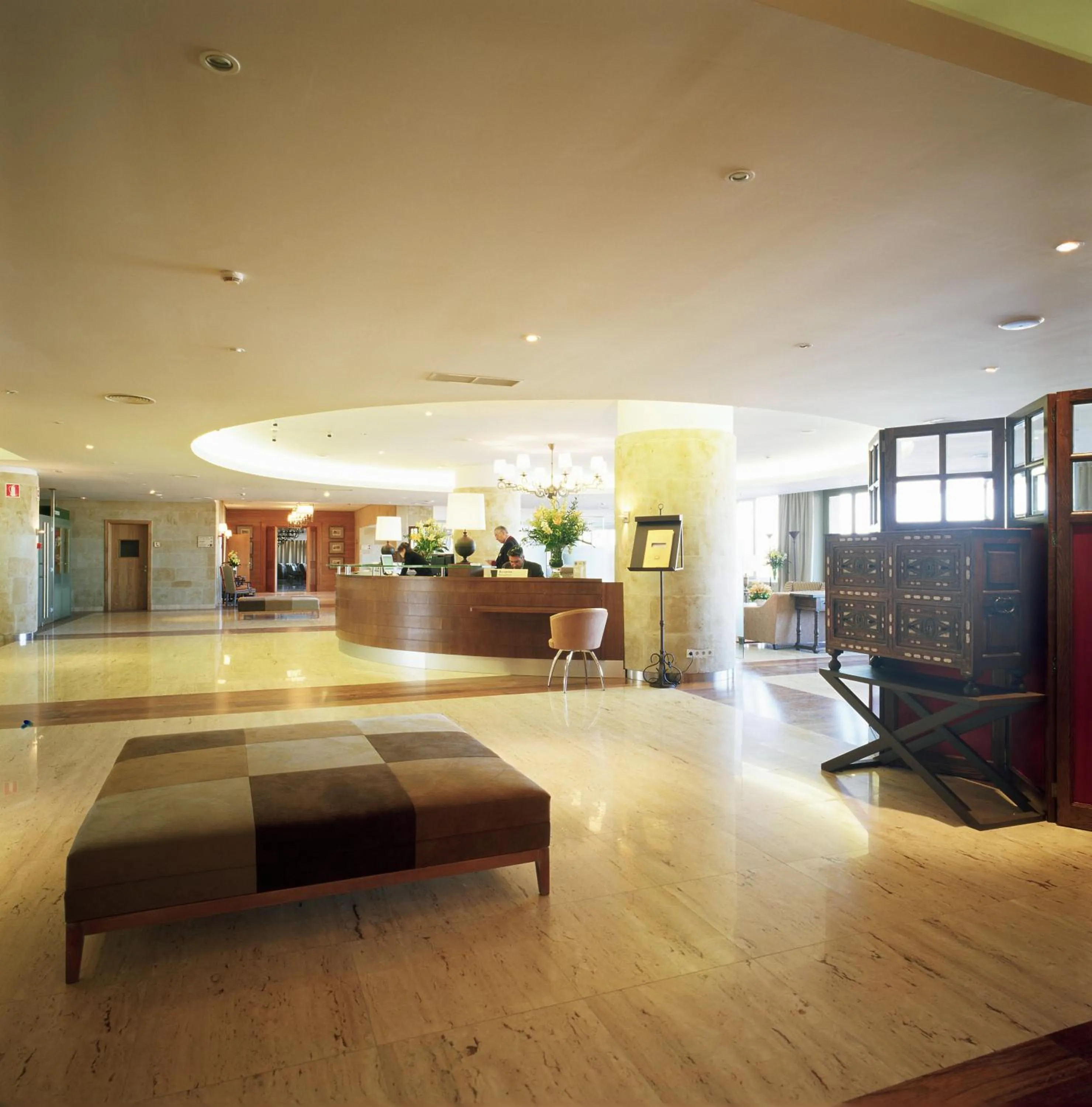 Lobby or reception in Parador de Salamanca
