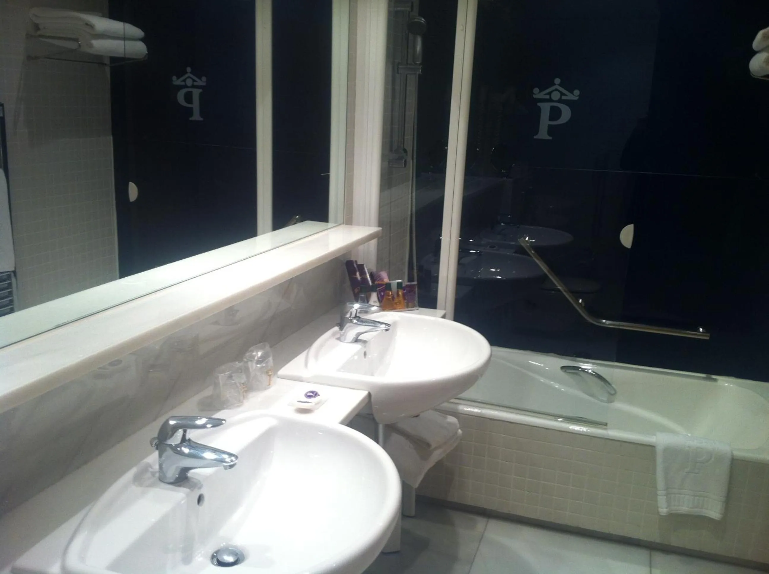 Bathroom in Parador de Salamanca