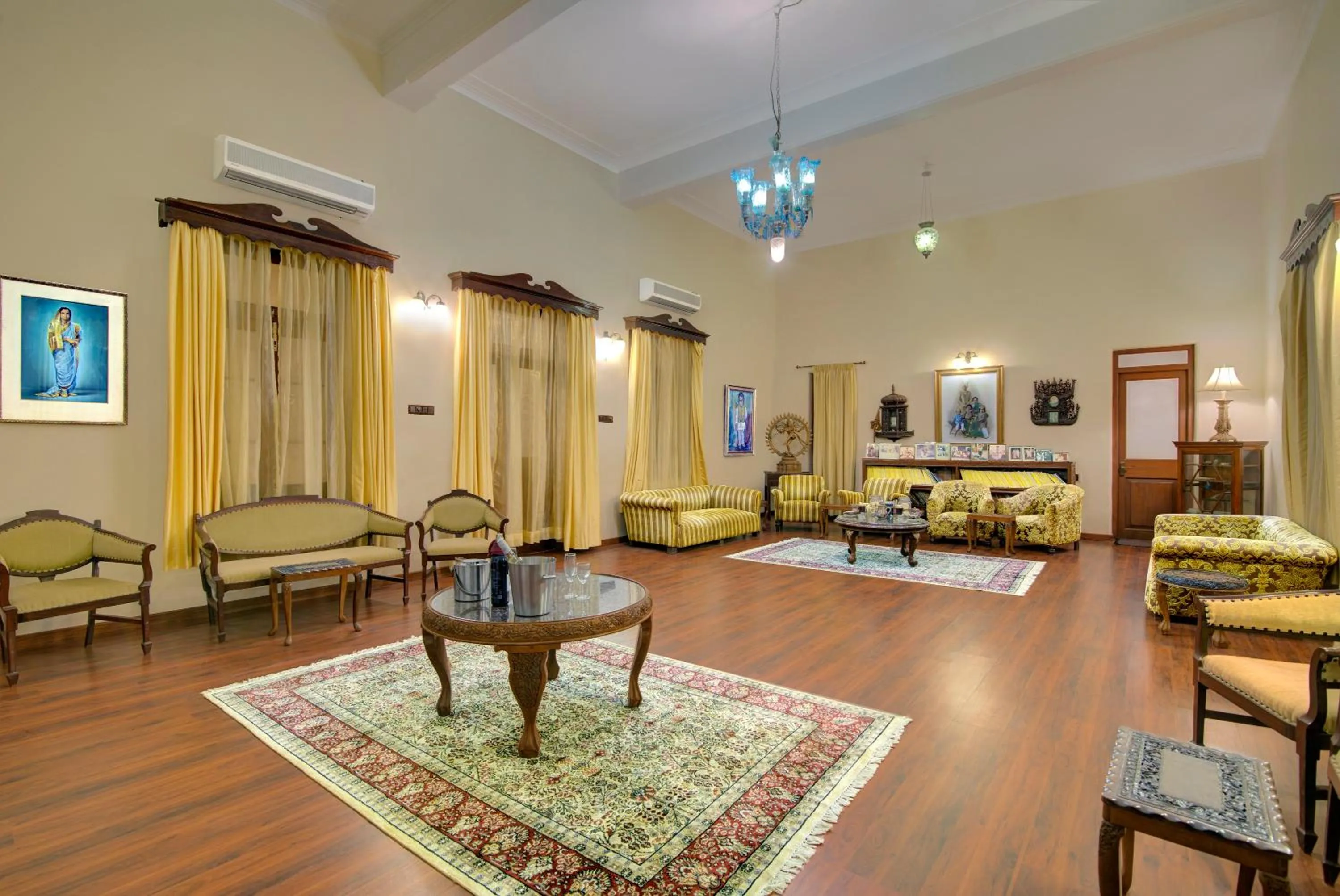 WelcomHeritage Shivavilas Palace, HAMPI