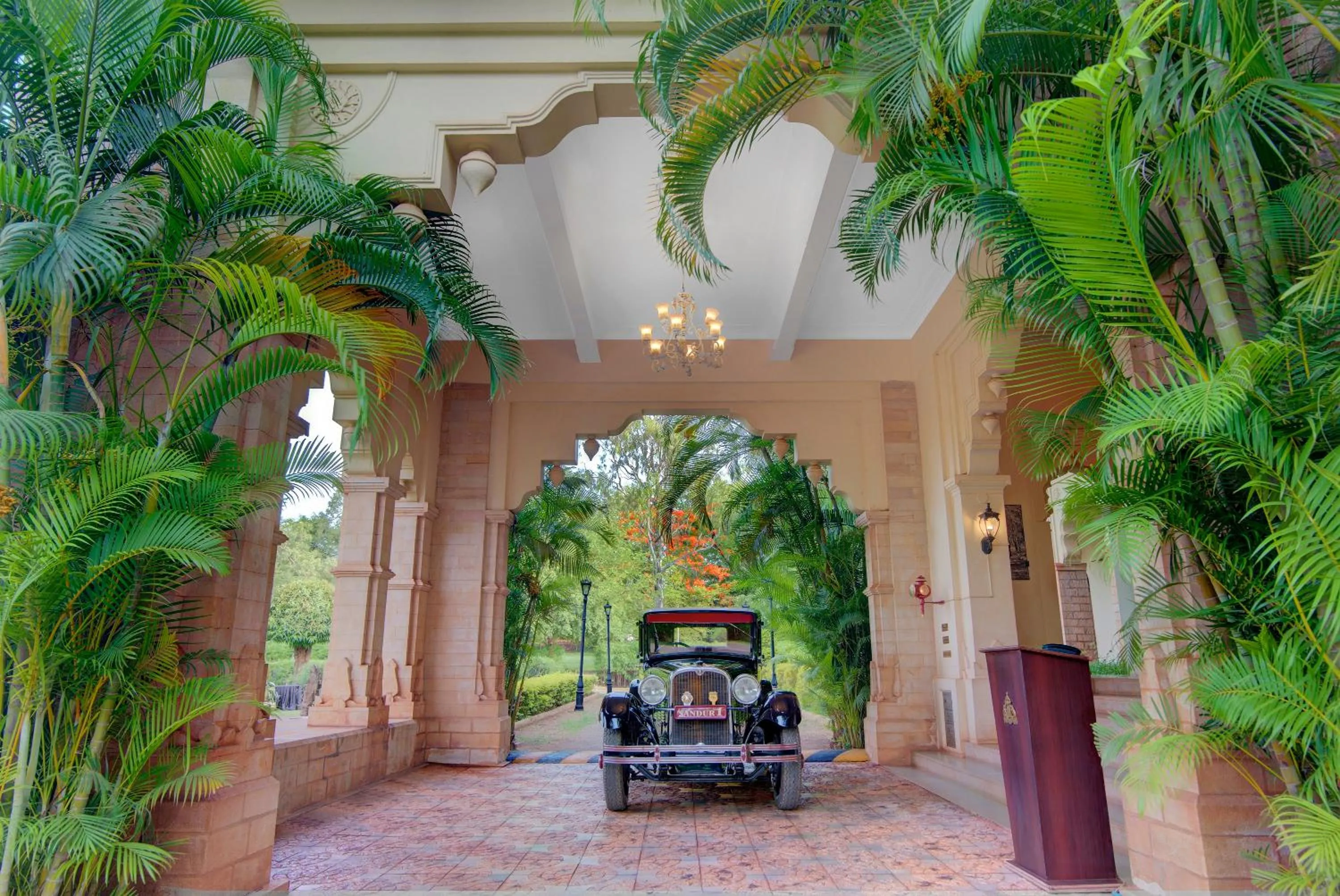 WelcomHeritage Shivavilas Palace, HAMPI