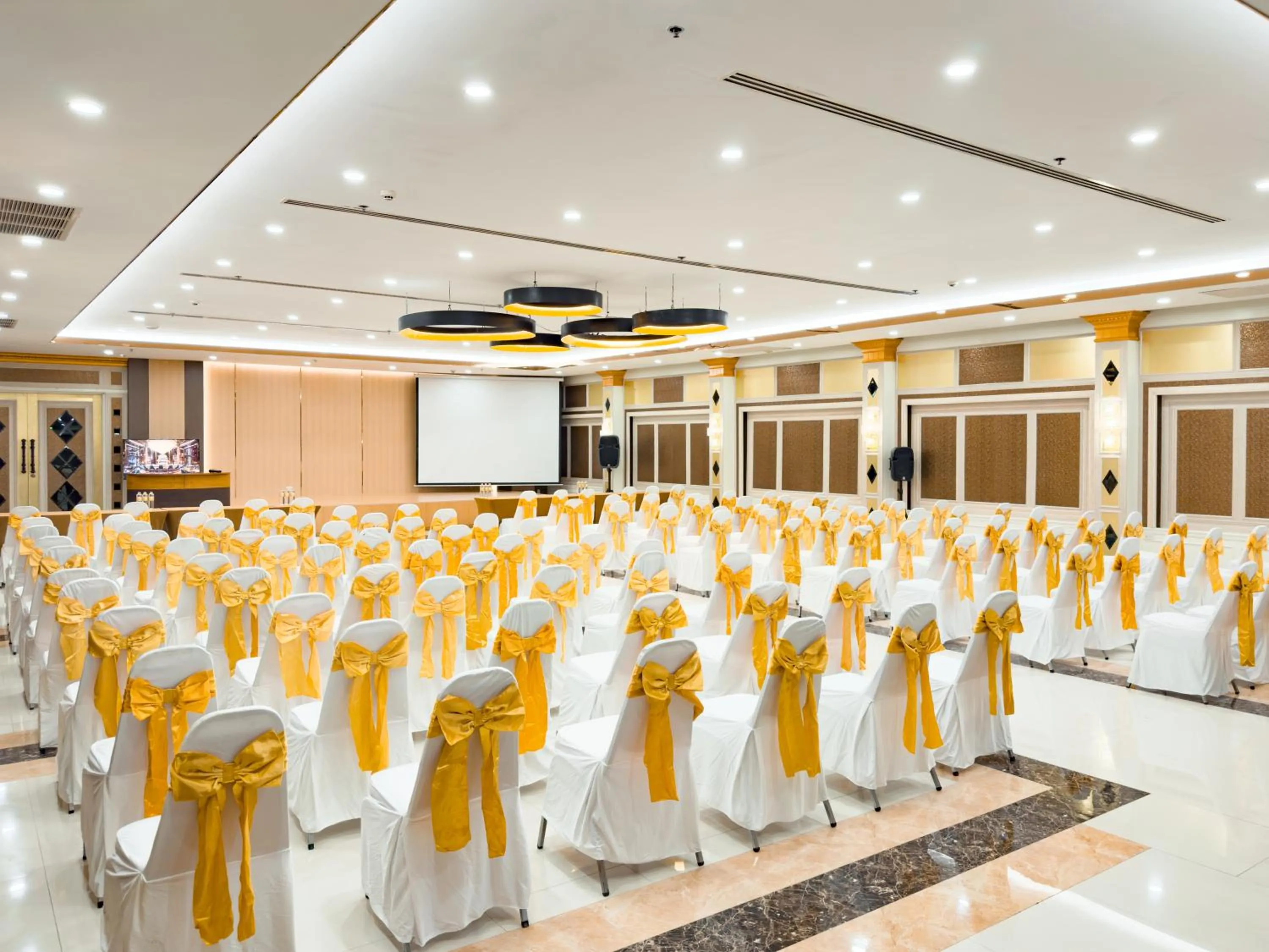 Meeting/conference room in Golden Empire Suvarnabhumi Hotel