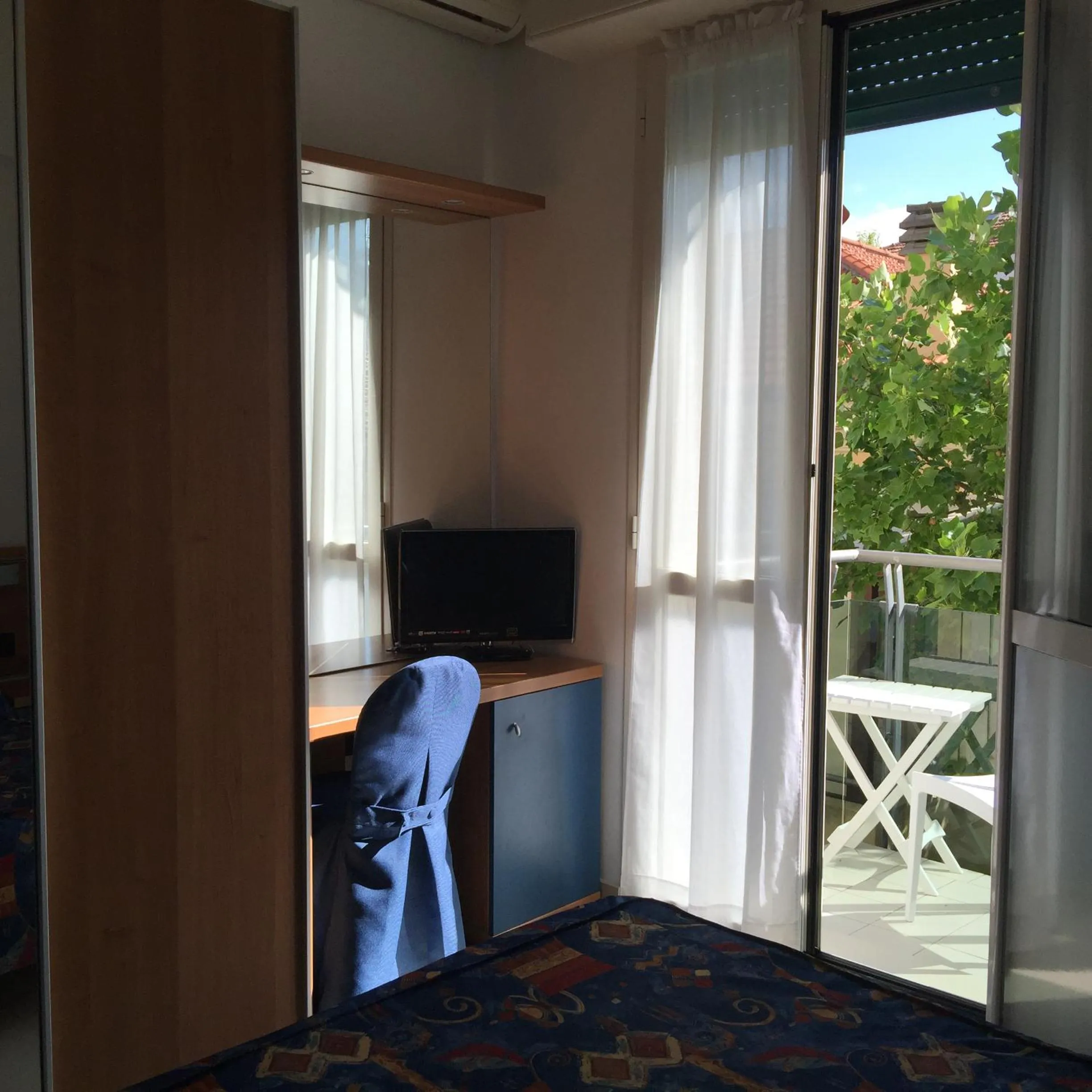 Photo of the whole room, Bed in Hotel Athena