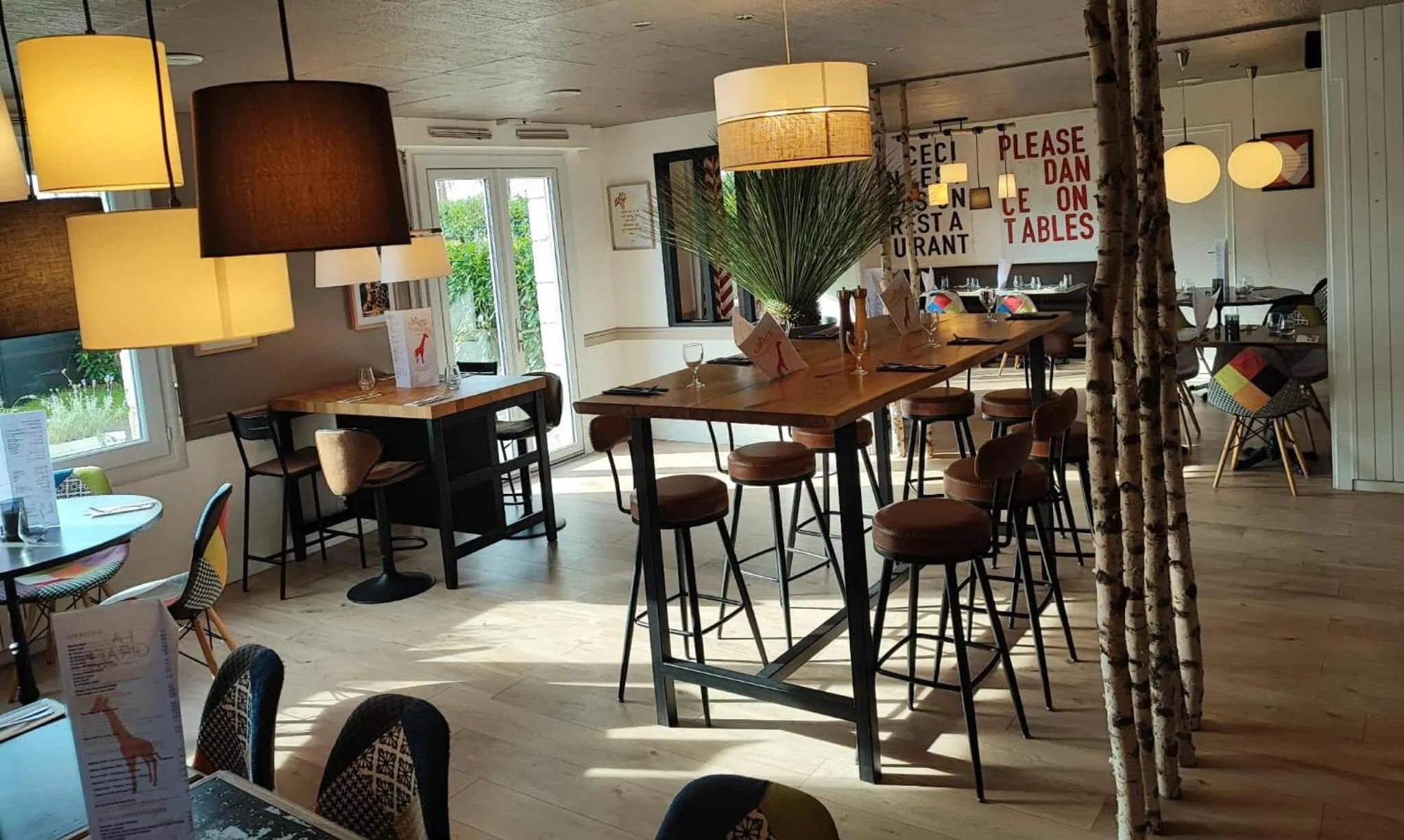 Restaurant/places to eat in Logis Hôtel Vannes Nord Le Clos Des Hortensias