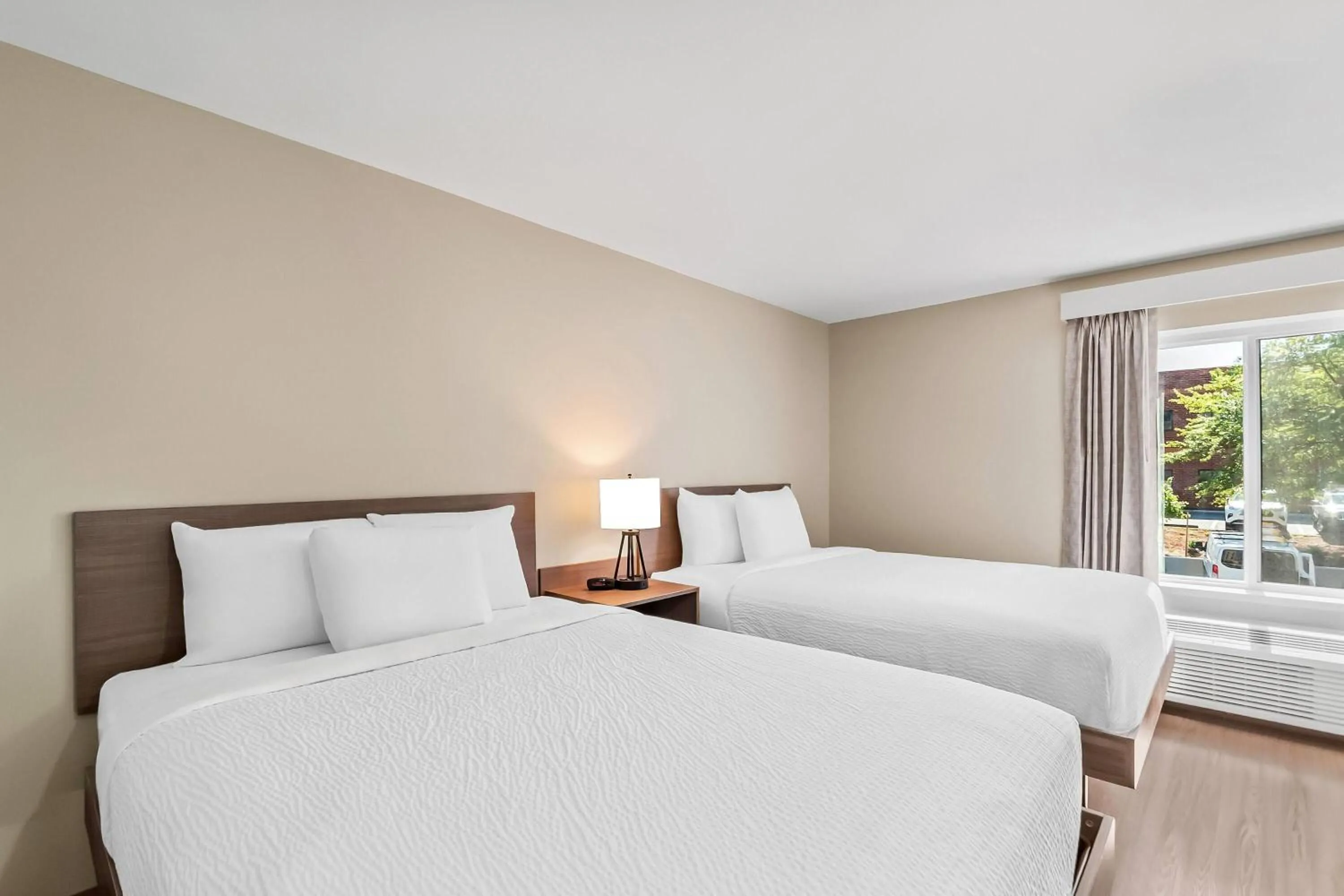 Photo of the whole room, Bed in ECHO Suites Extended Stay by Wyndham Sterling