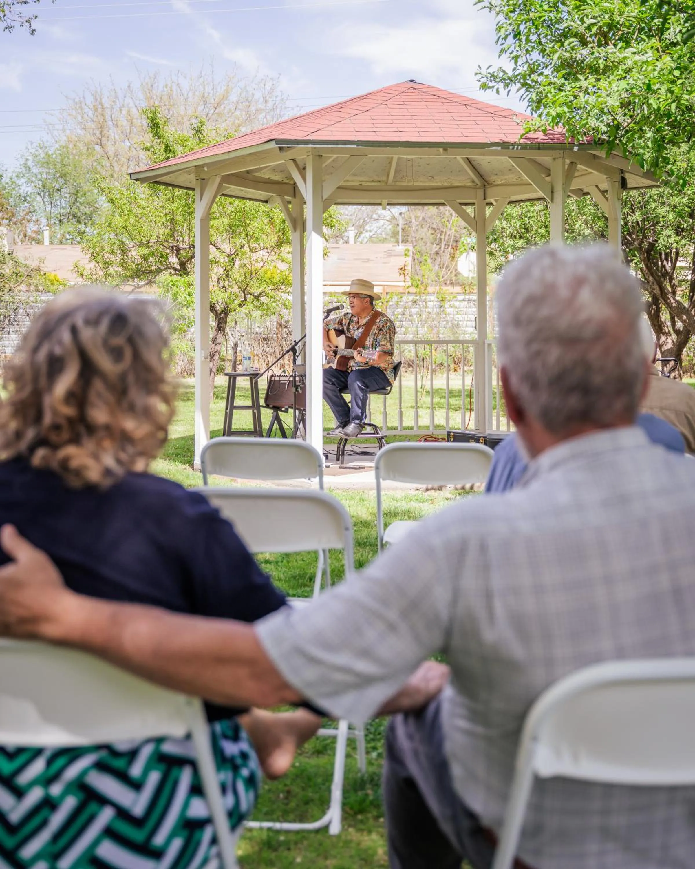 Entertainment in Red Horse Bed and Breakfast