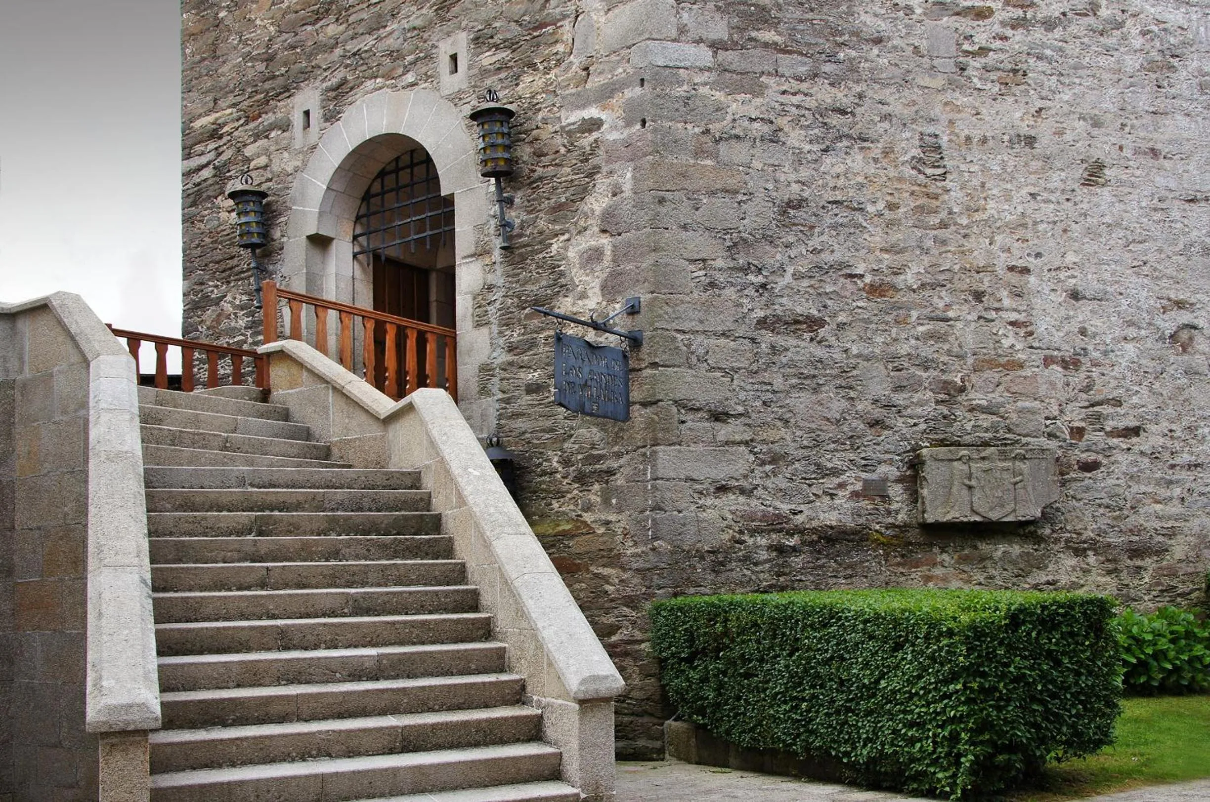 Facade/entrance in Parador de Vilalba