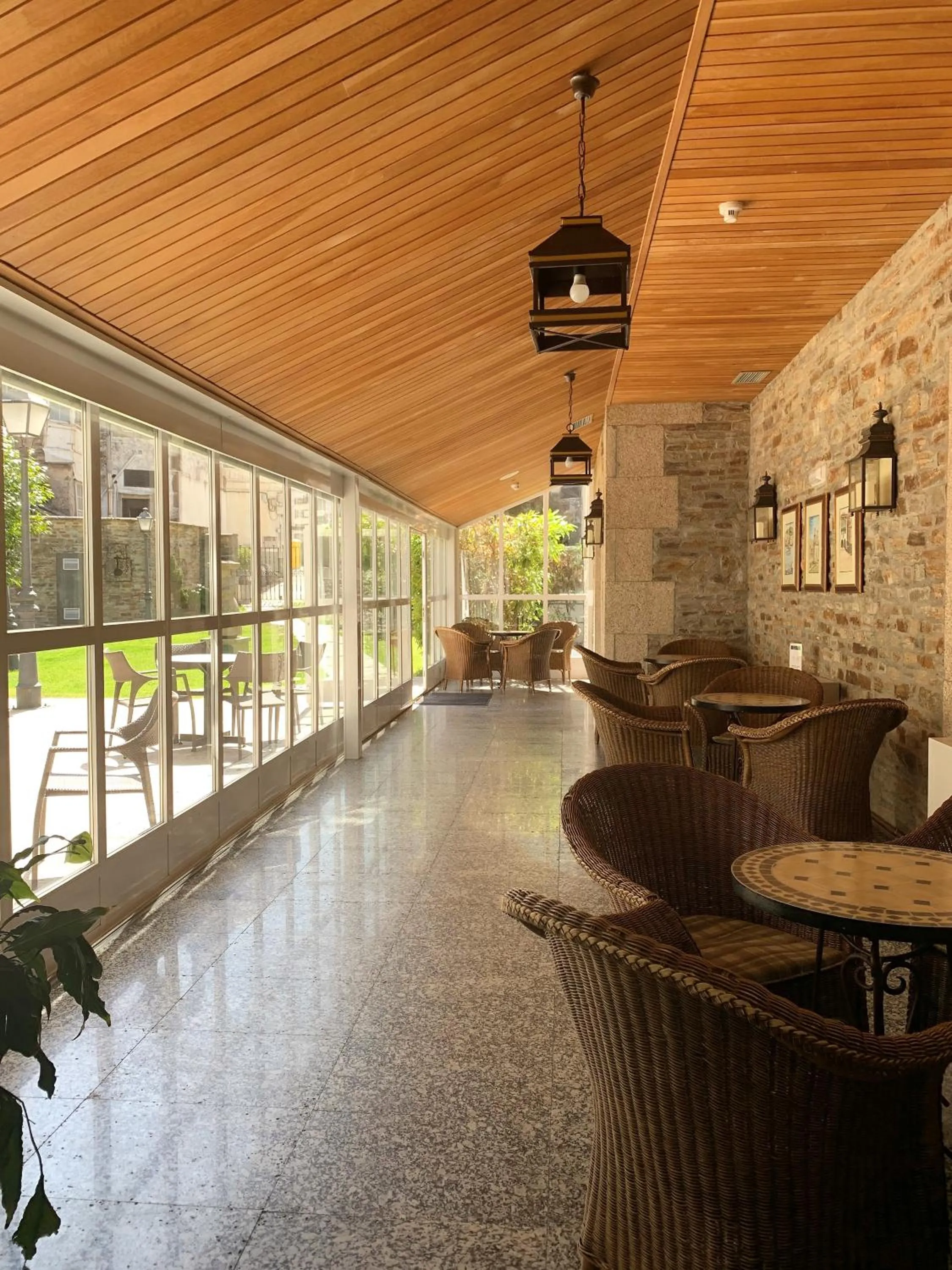 Lounge or bar in Parador de Vilalba