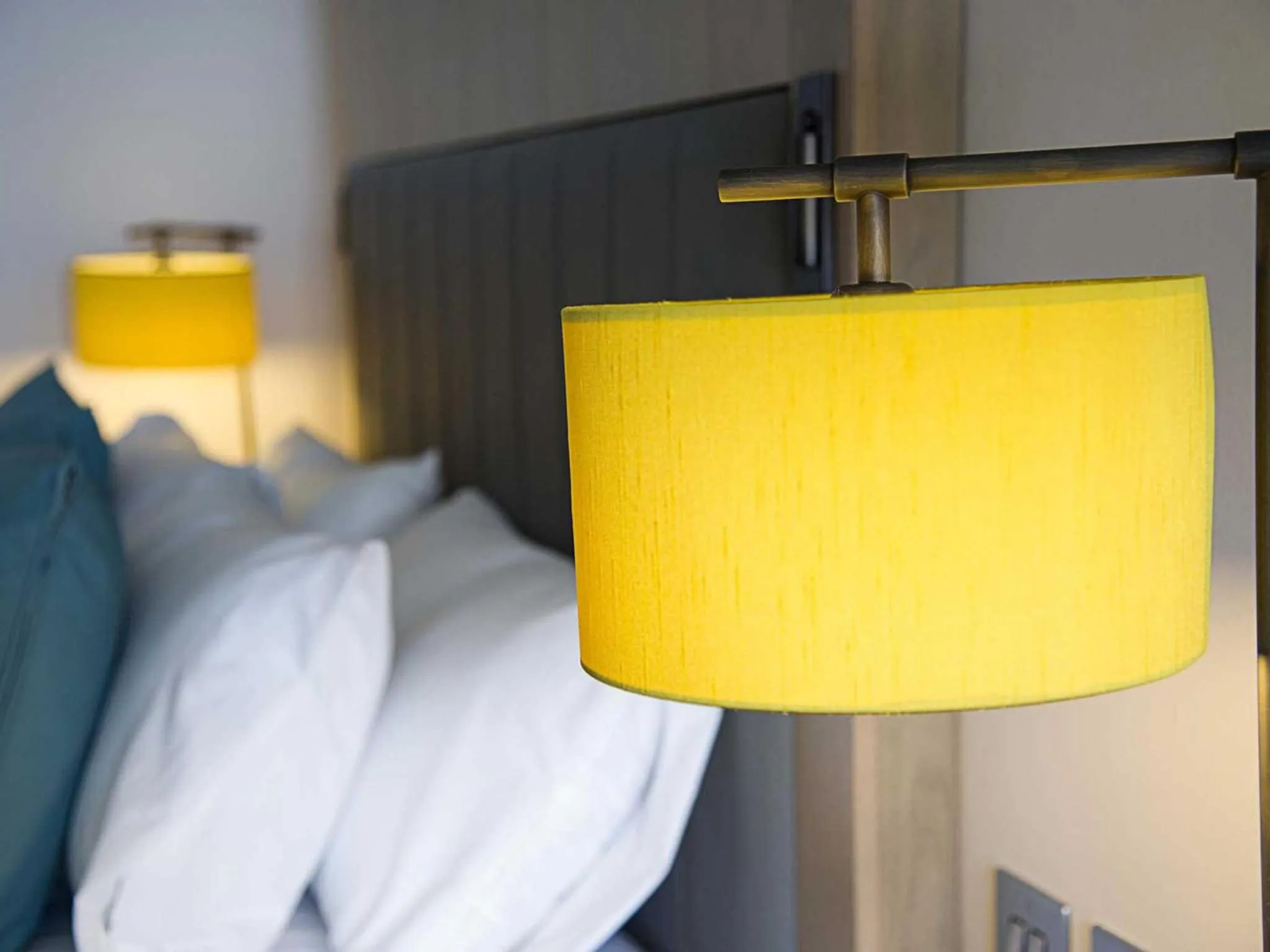 Bed in The Waterside Hotel