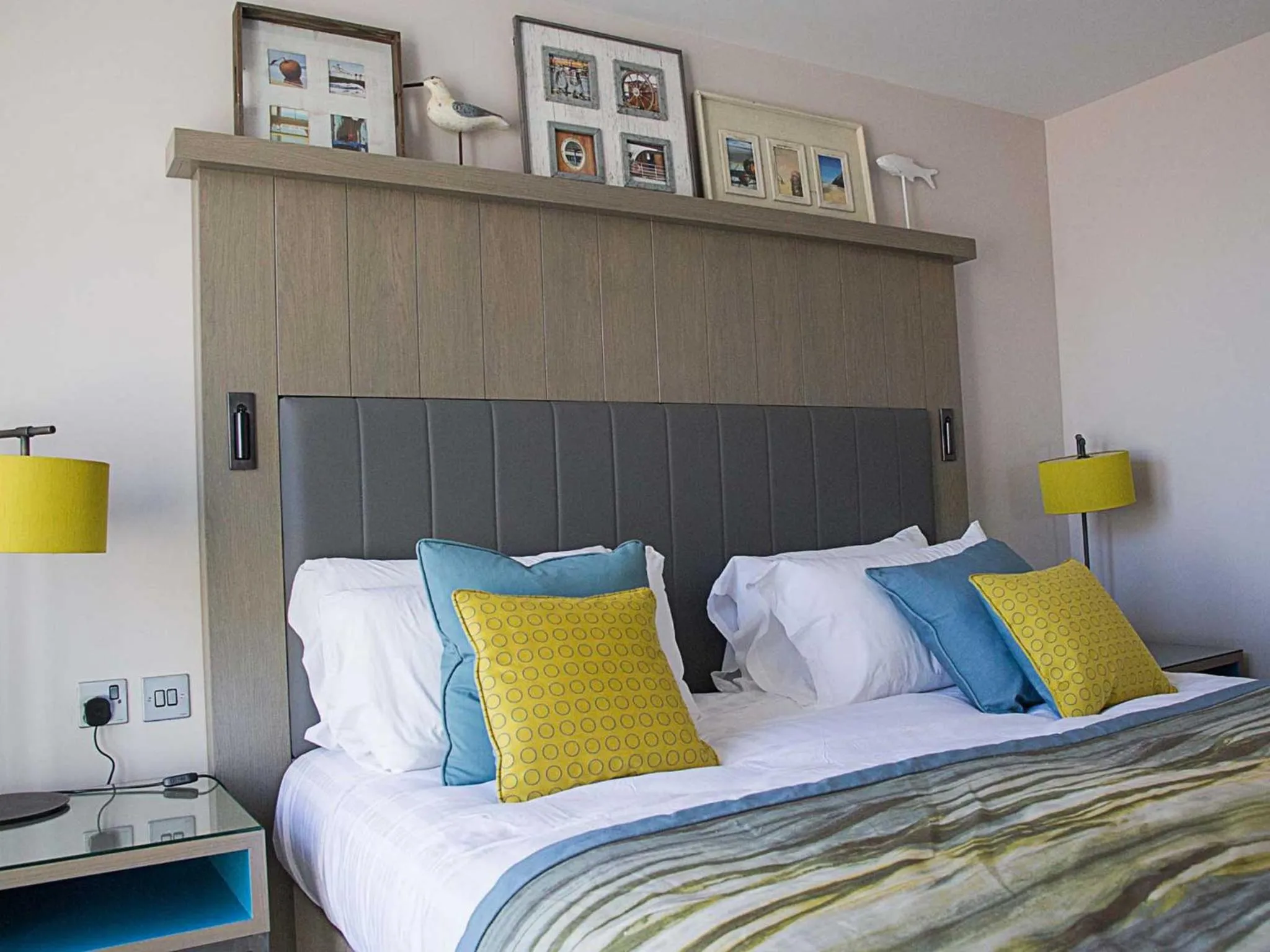 Bed in The Waterside Hotel