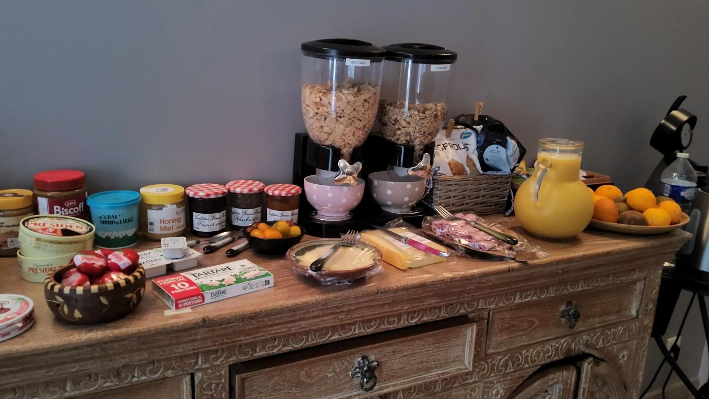 Breakfast in Mer et Sable B&B