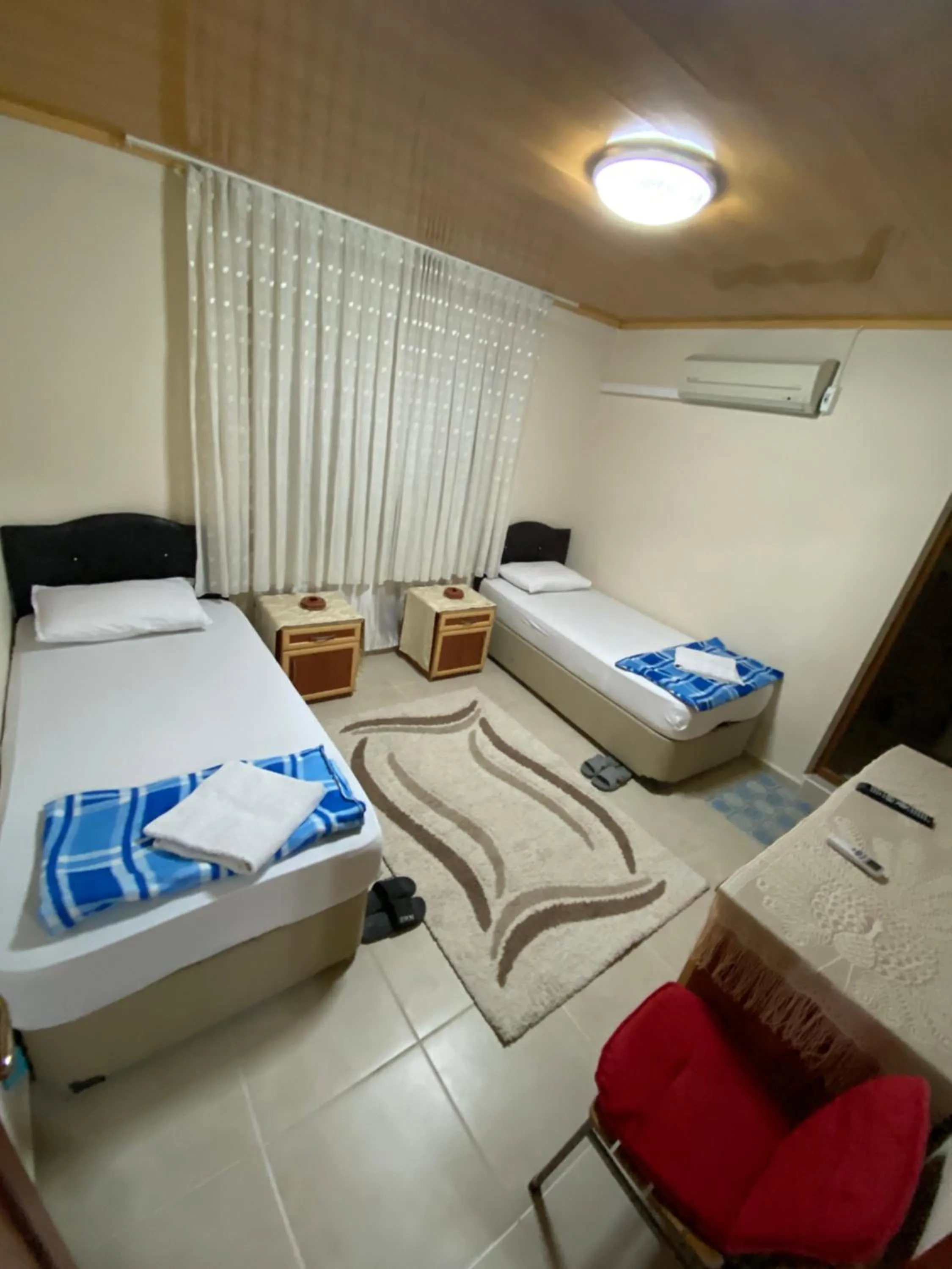 Bed in Elmas Pansiyon