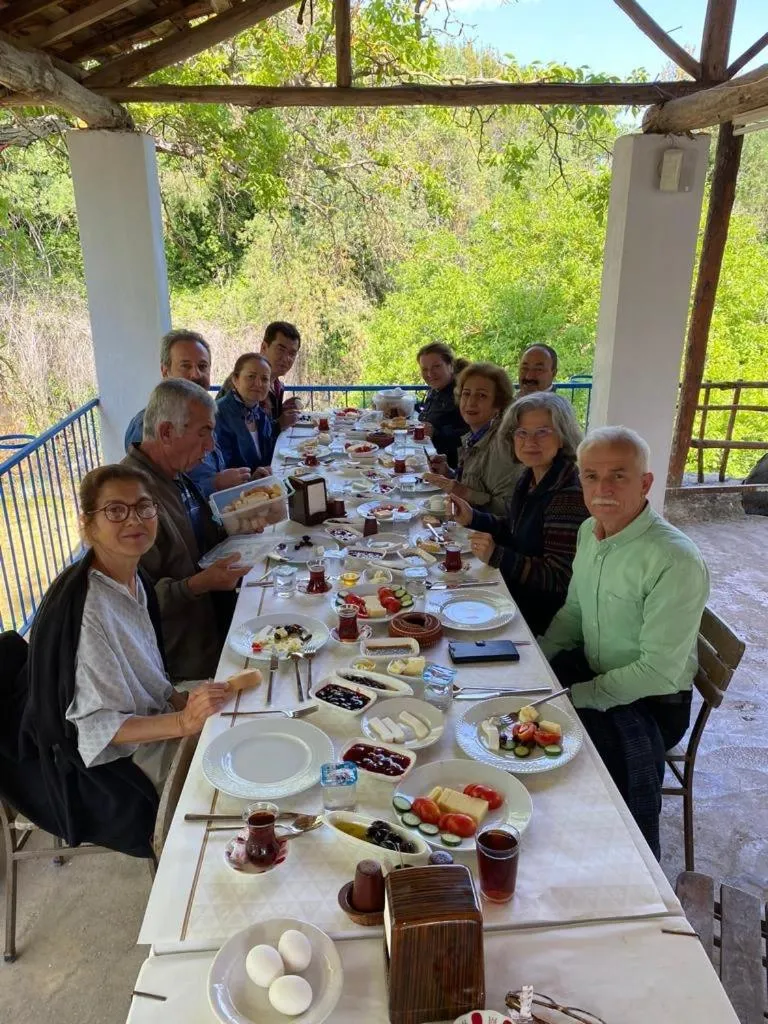 group of guests in Elmas Pansiyon
