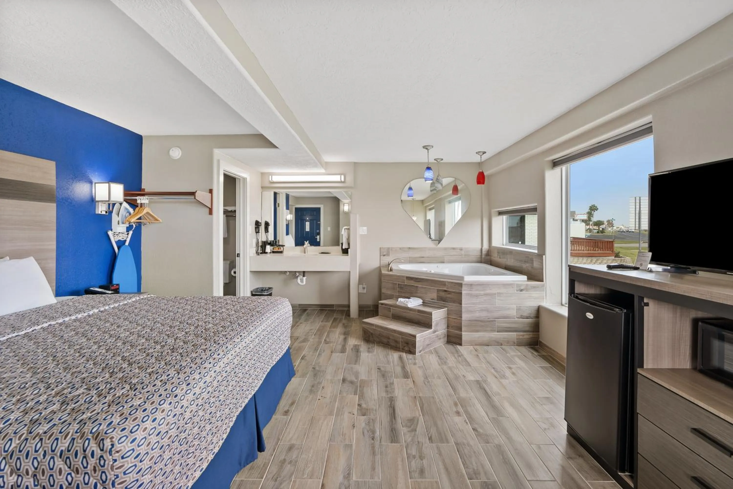 Bed in Blue Wave Inn