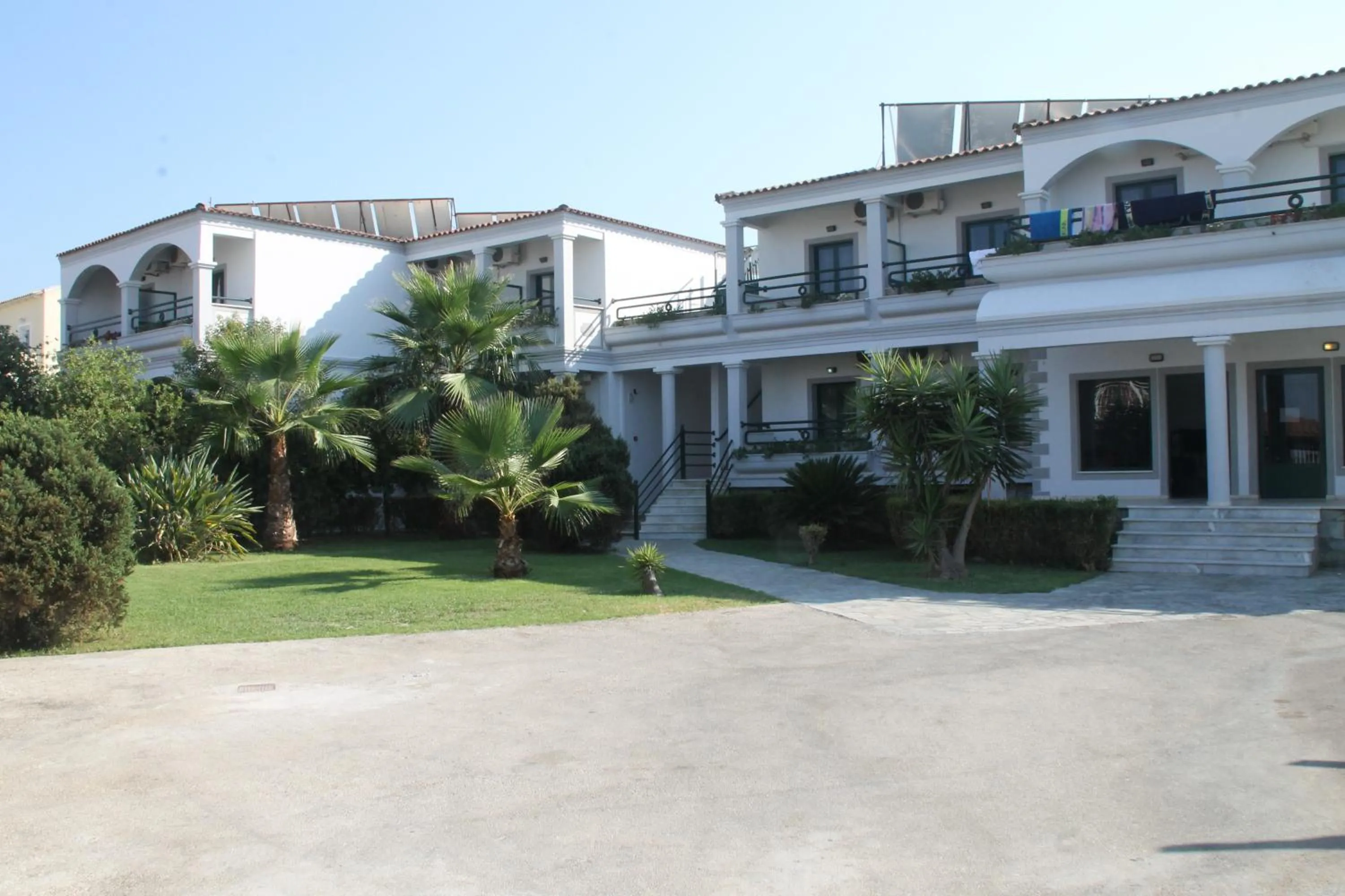 Garden in Ammos Apartments