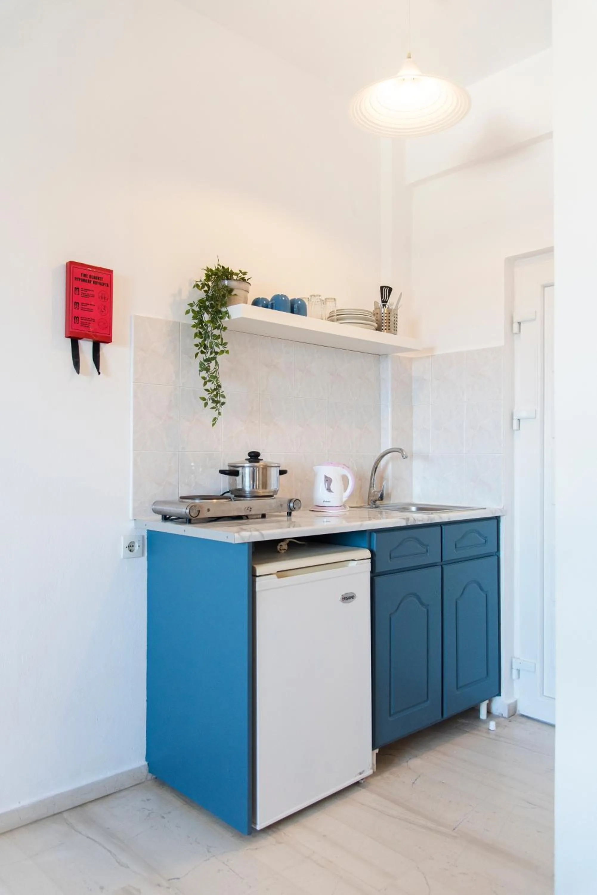 Kitchen or kitchenette in Ammos Apartments