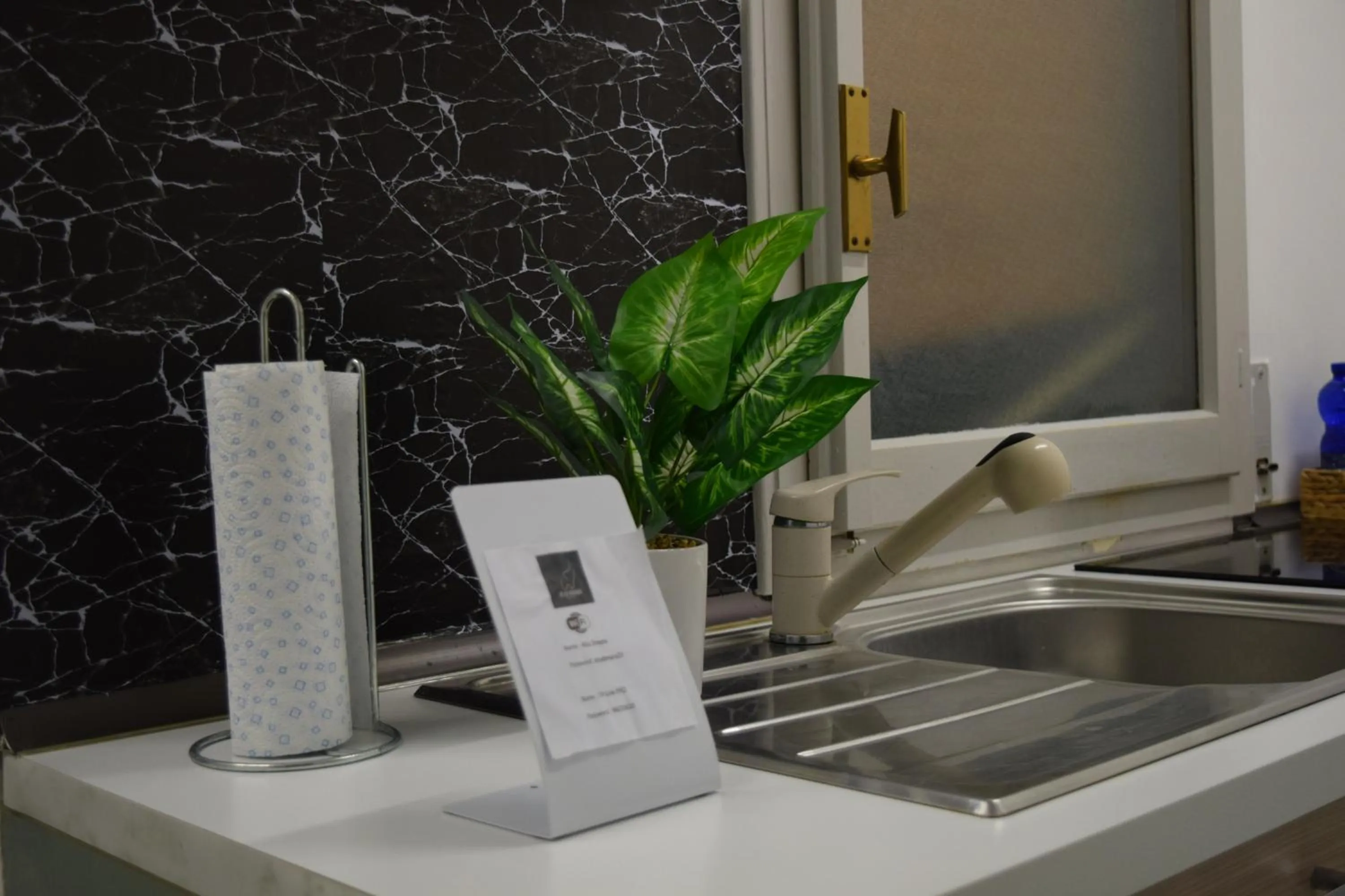 Coffee/tea facilities in Alta Dimora b&b suites