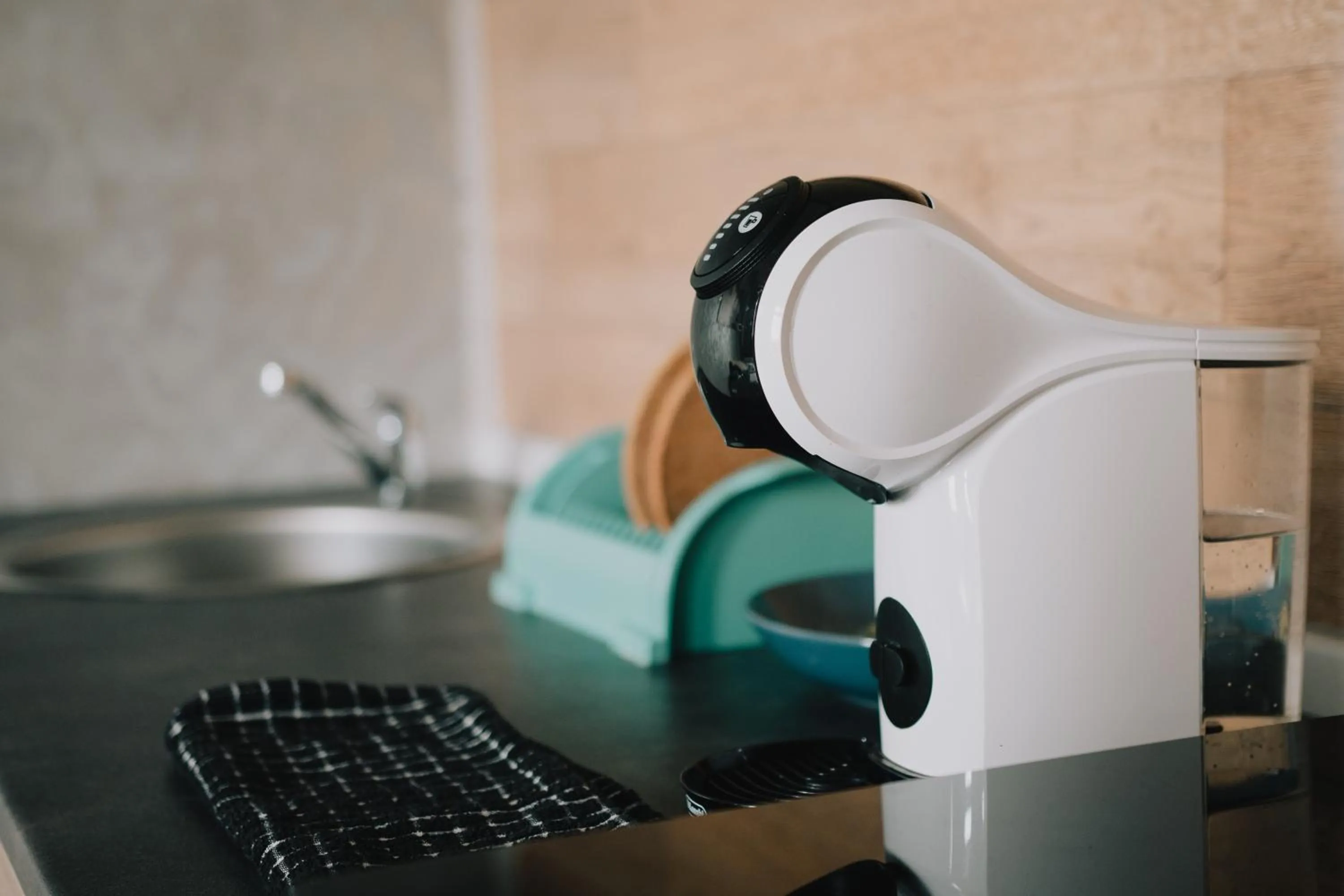 Coffee/tea facilities in Alta Dimora b&b suites