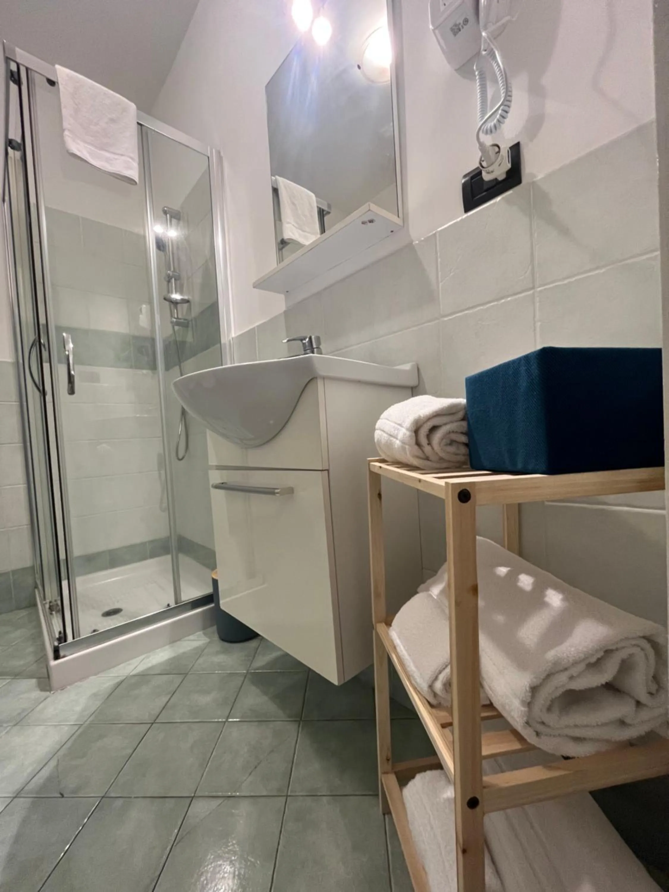 Shower in Alta Dimora b&b suites