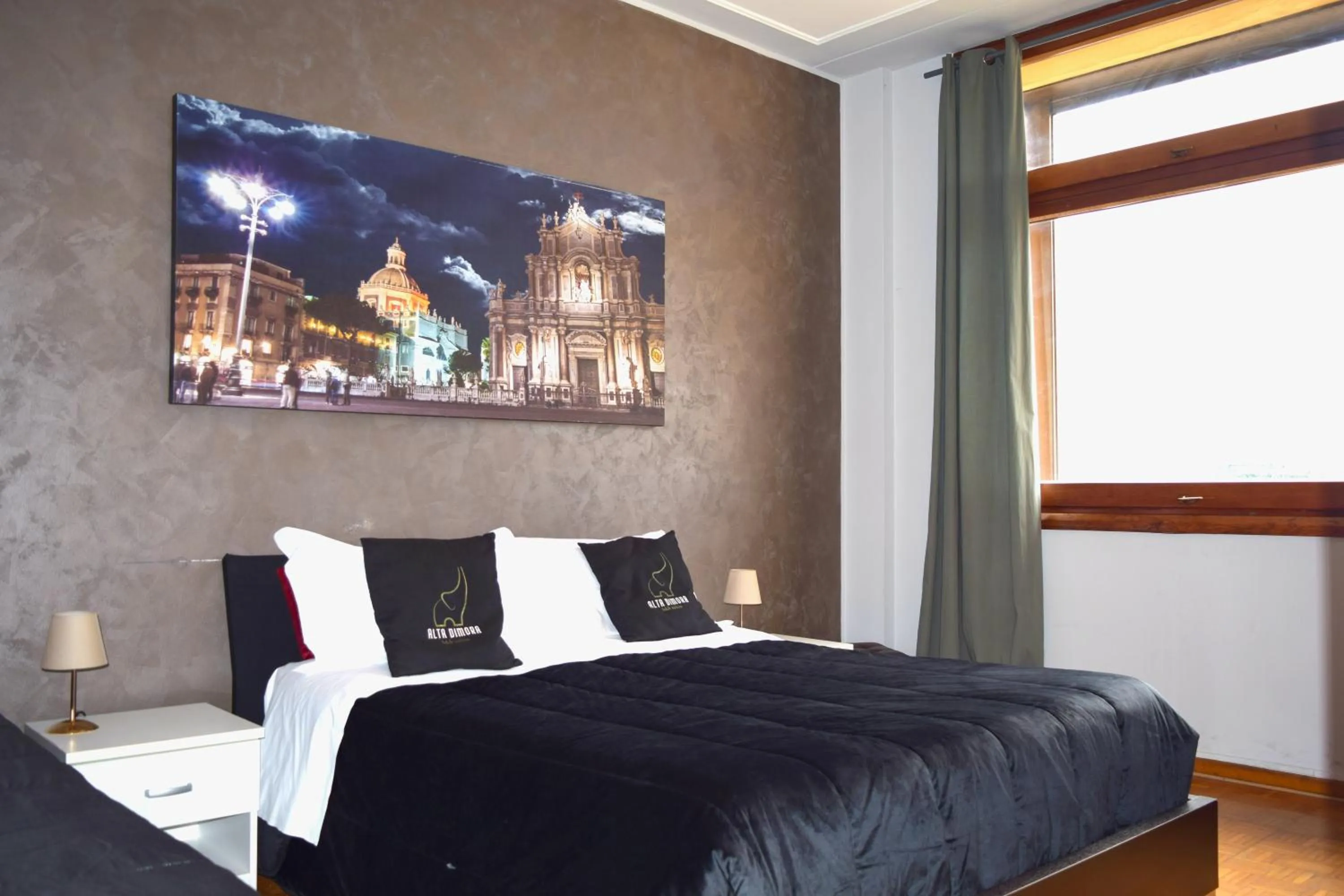 Bed in Alta Dimora b&b suites