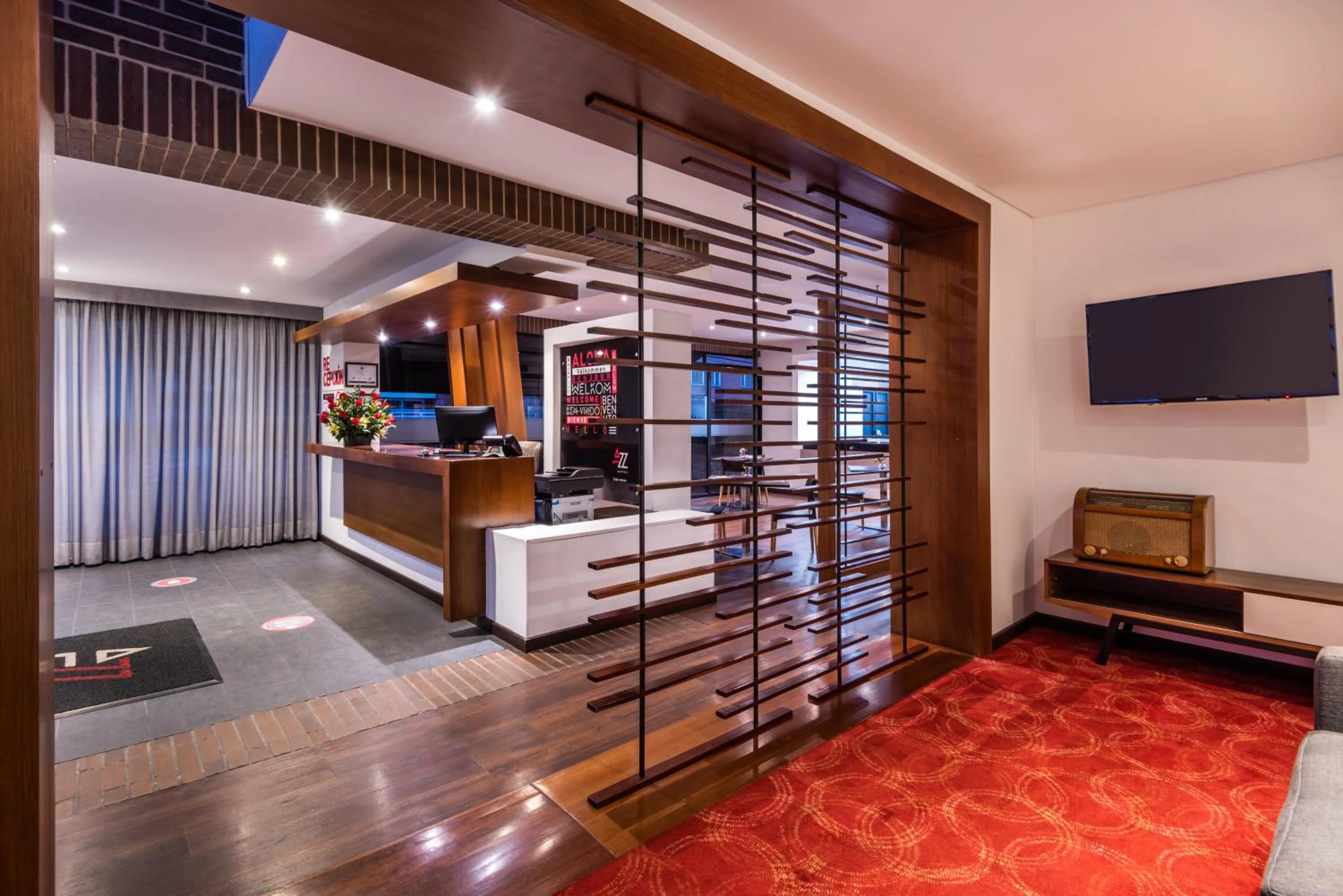 Lobby or reception in AZ Hotel