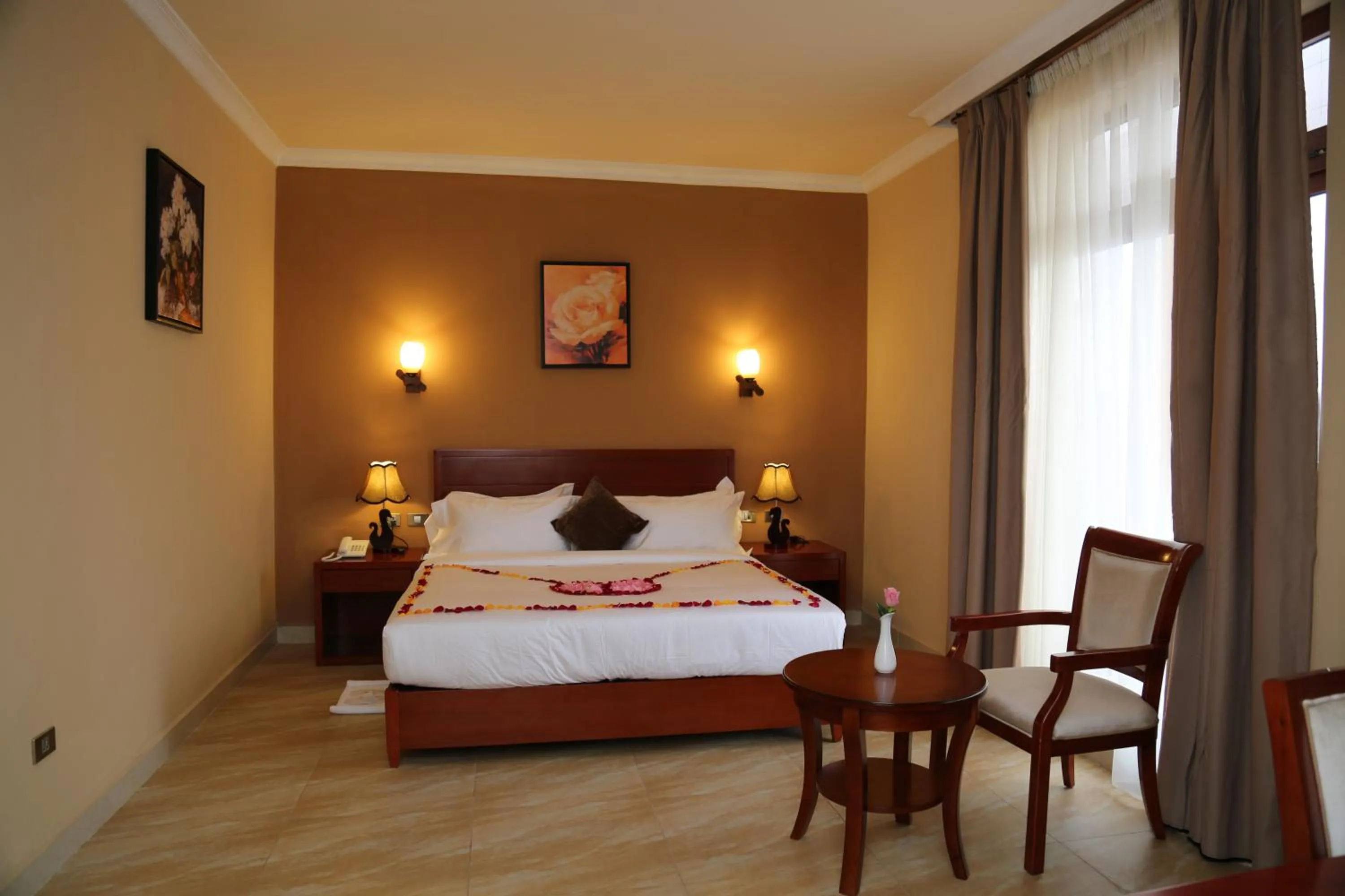Photo of the whole room, Bed in Ye Afoli International Hotel