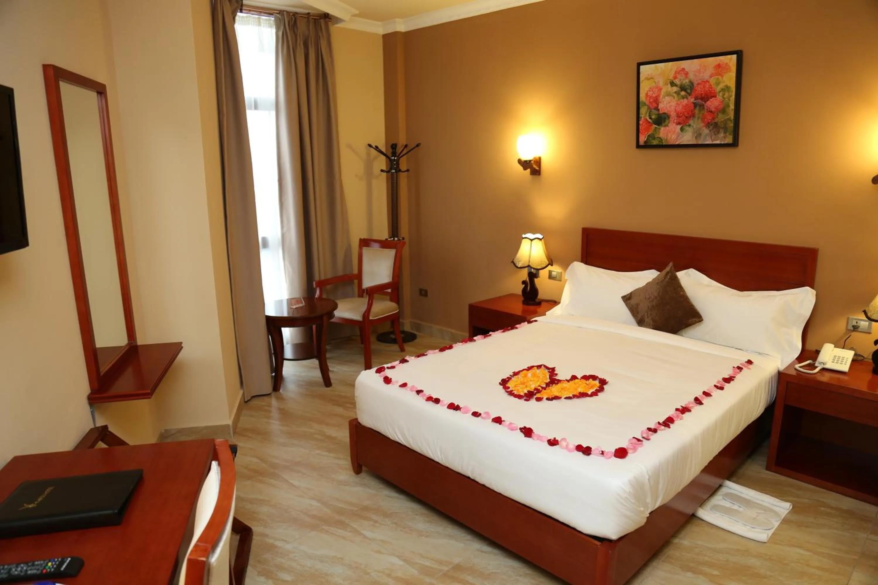 Bedroom, Bed in Ye Afoli International Hotel