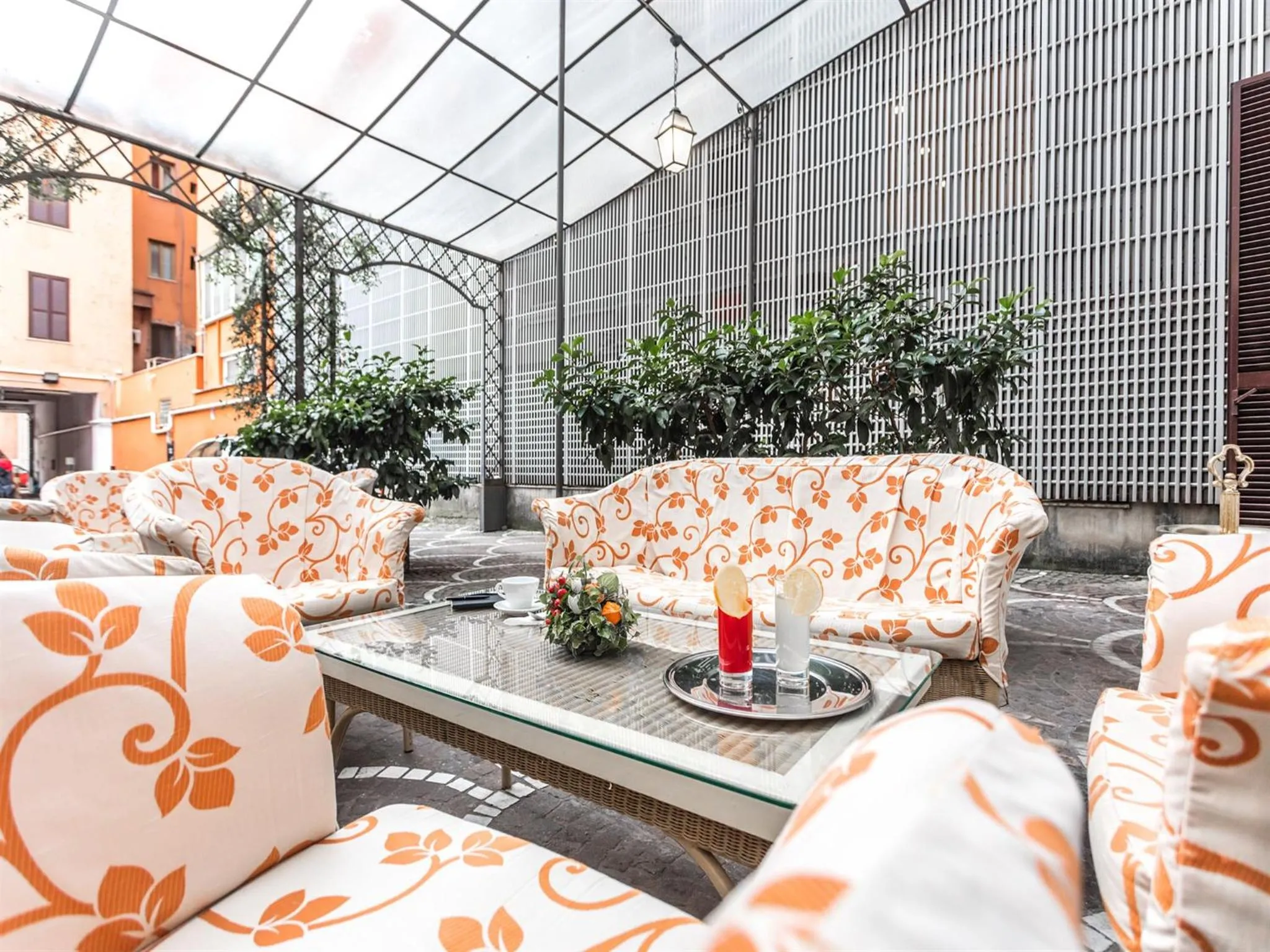 Facade/entrance in Raeli Hotel Lazio