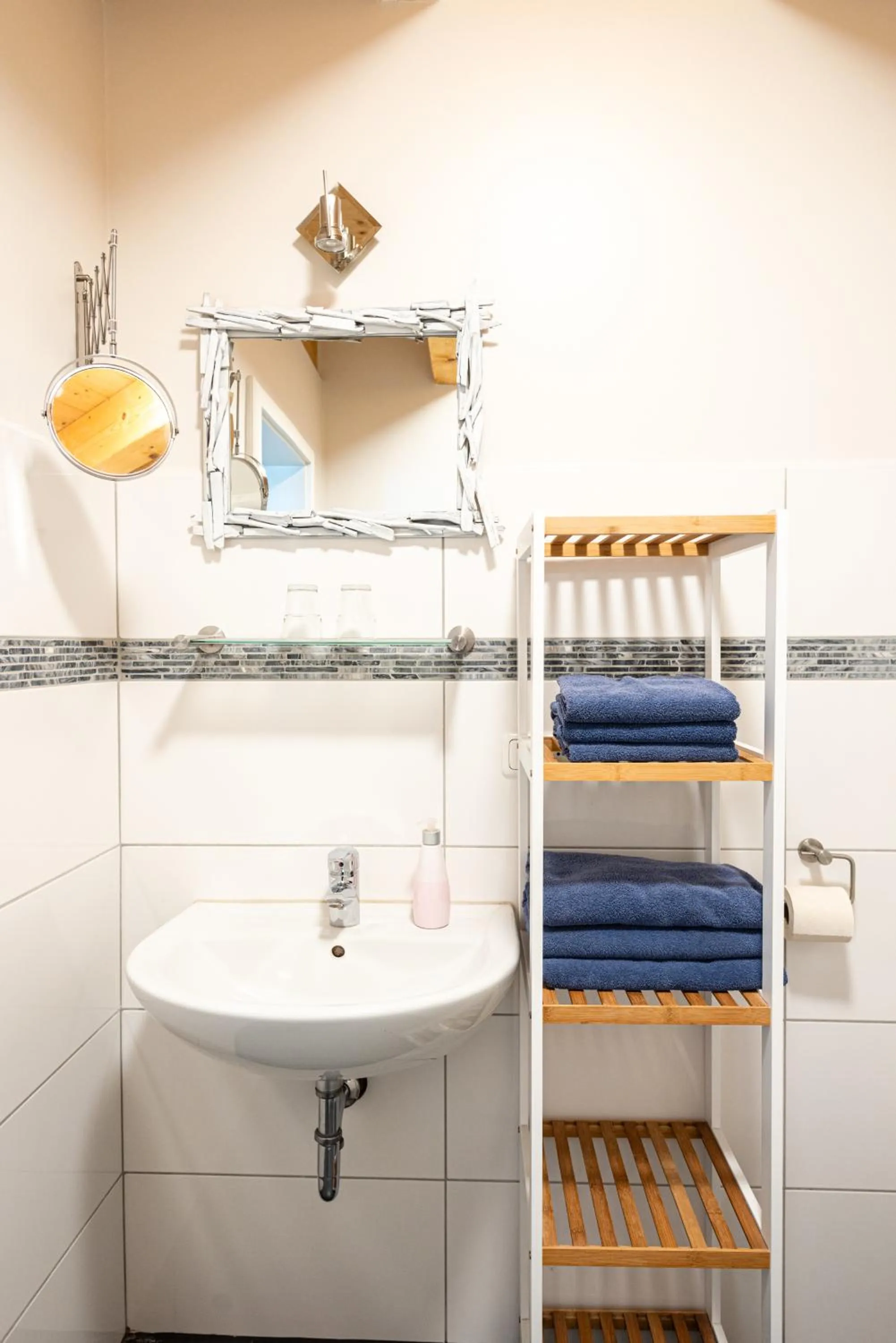 Hotel & Ferienunterkünfte Hus Seeblick