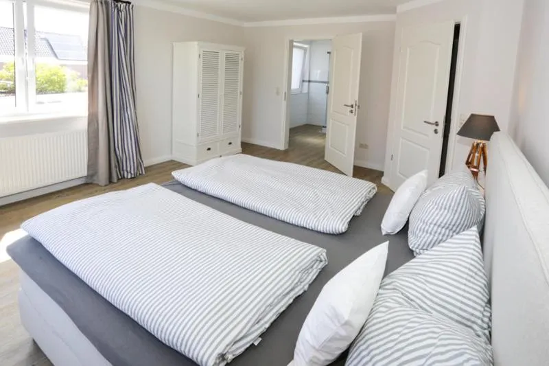 Bedroom, Bed in Hotel & Ferienunterkünfte Hus Seeblick