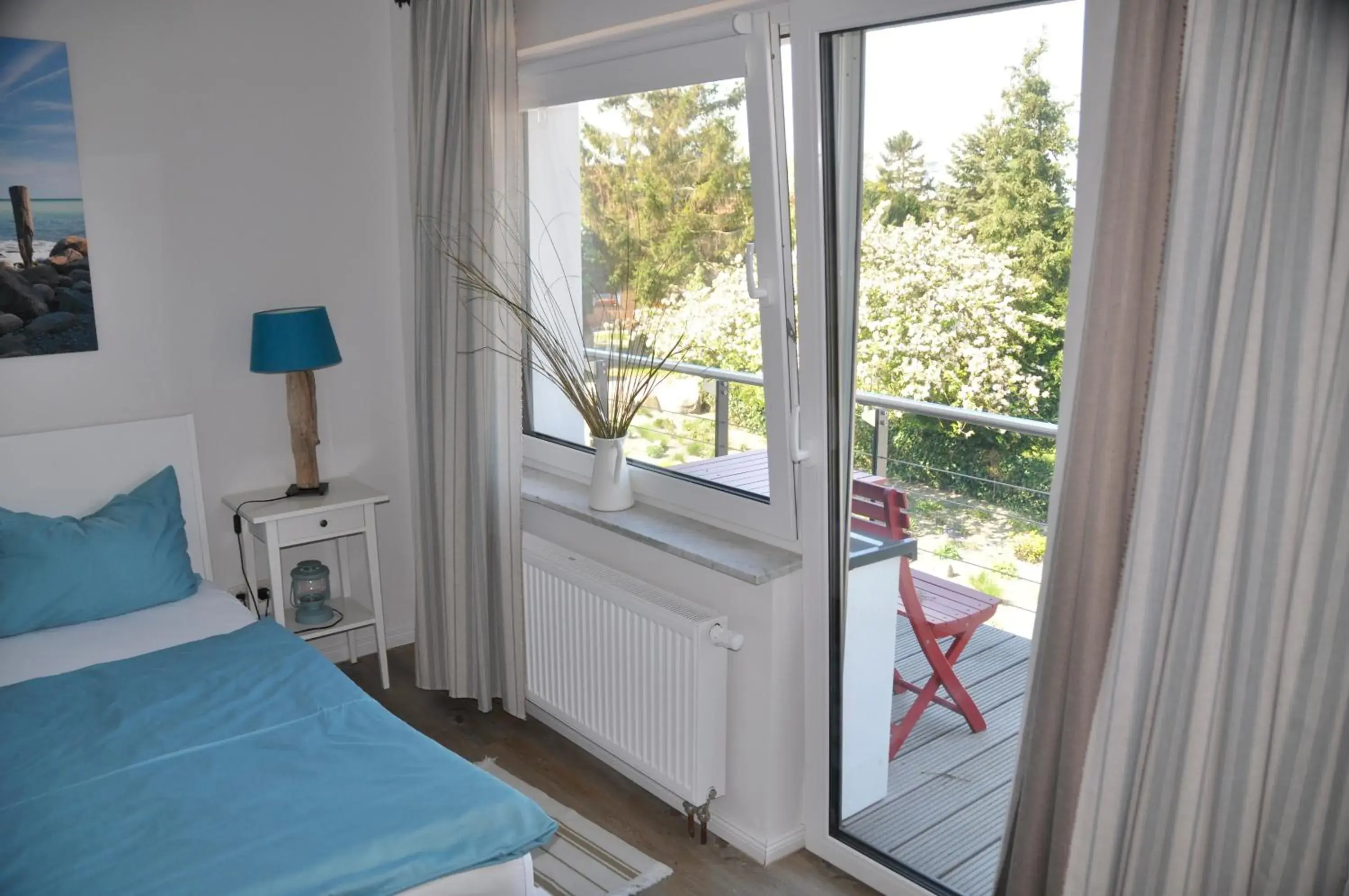 Double Room with Balcony - single occupancy in Hotel & Ferienunterkünfte Hus Seeblick Double Room with Balcony - single occupancy in Hotel & Ferienunterkünfte Hus Seeblick