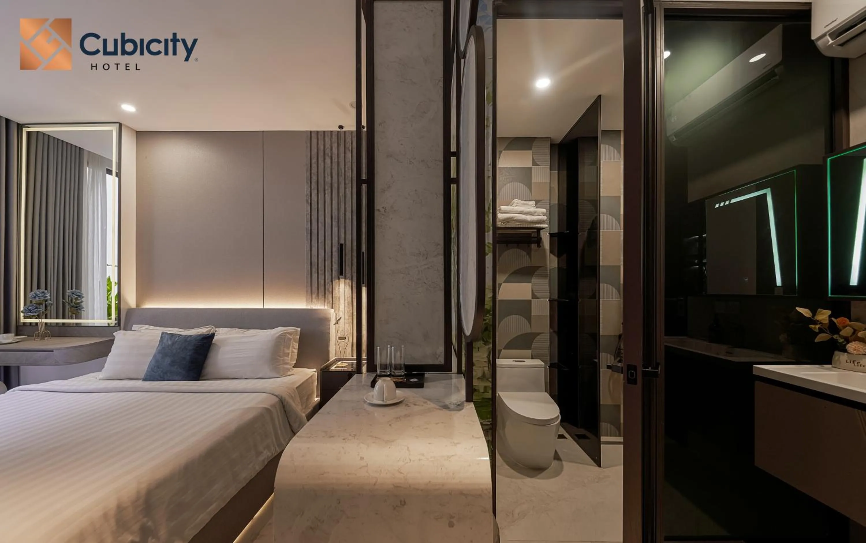 Shower, Bed in Cubicity Pho Duc Chinh