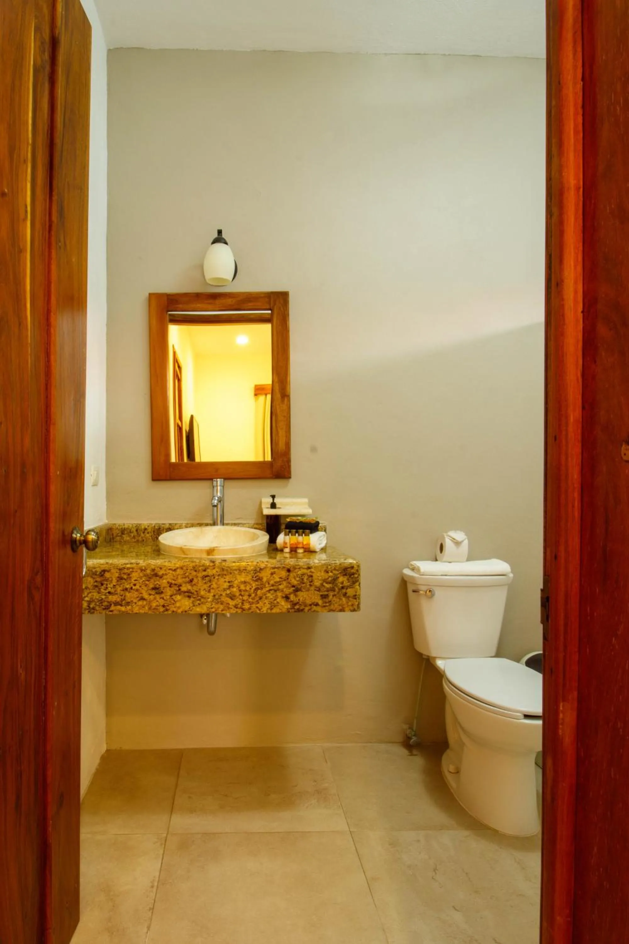 Toilet in Hotel Casa Hipil