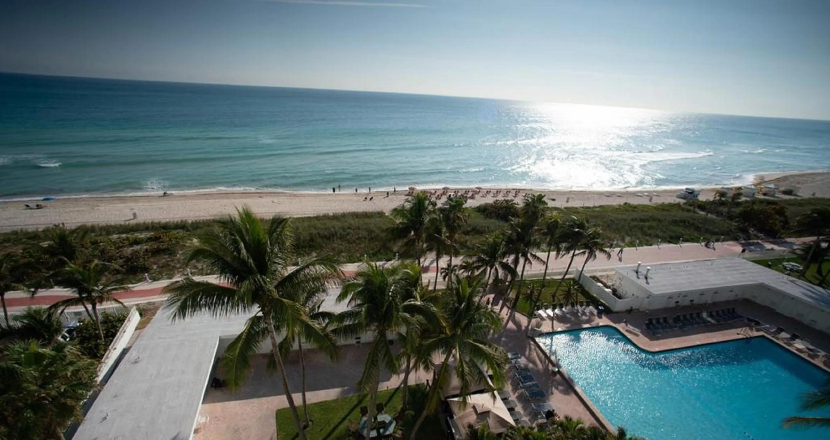 Pool view in Ocean Front Casablanca Studios with FULL KITCHENS & Beach access By BL Rentals