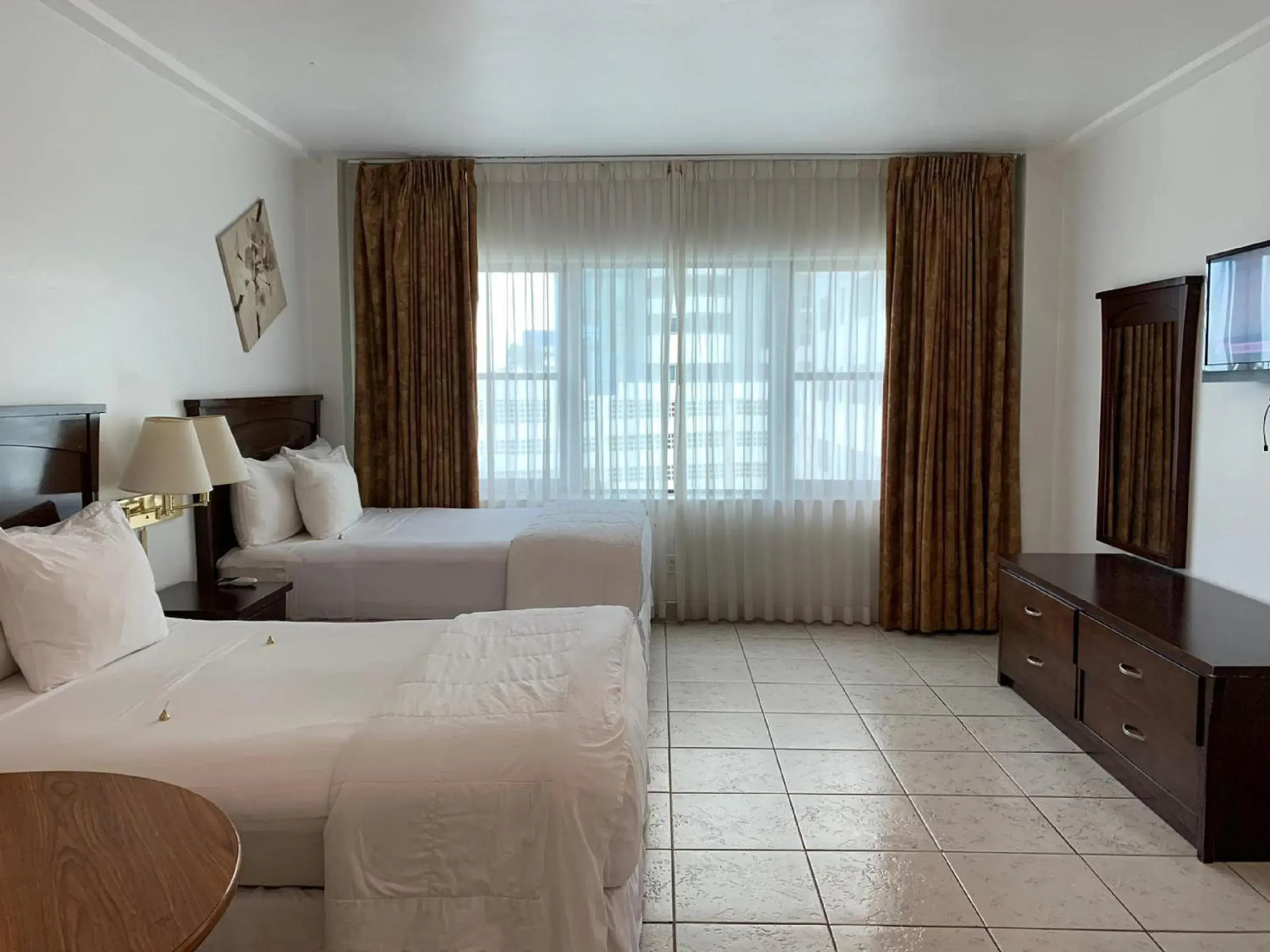 Studio Apartment in Ocean Front Casablanca Studios with FULL KITCHENS & Beach access By BL Rentals Studio Apartment in Ocean Front Casablanca Studios with FULL KITCHENS & Beach access By BL Rentals