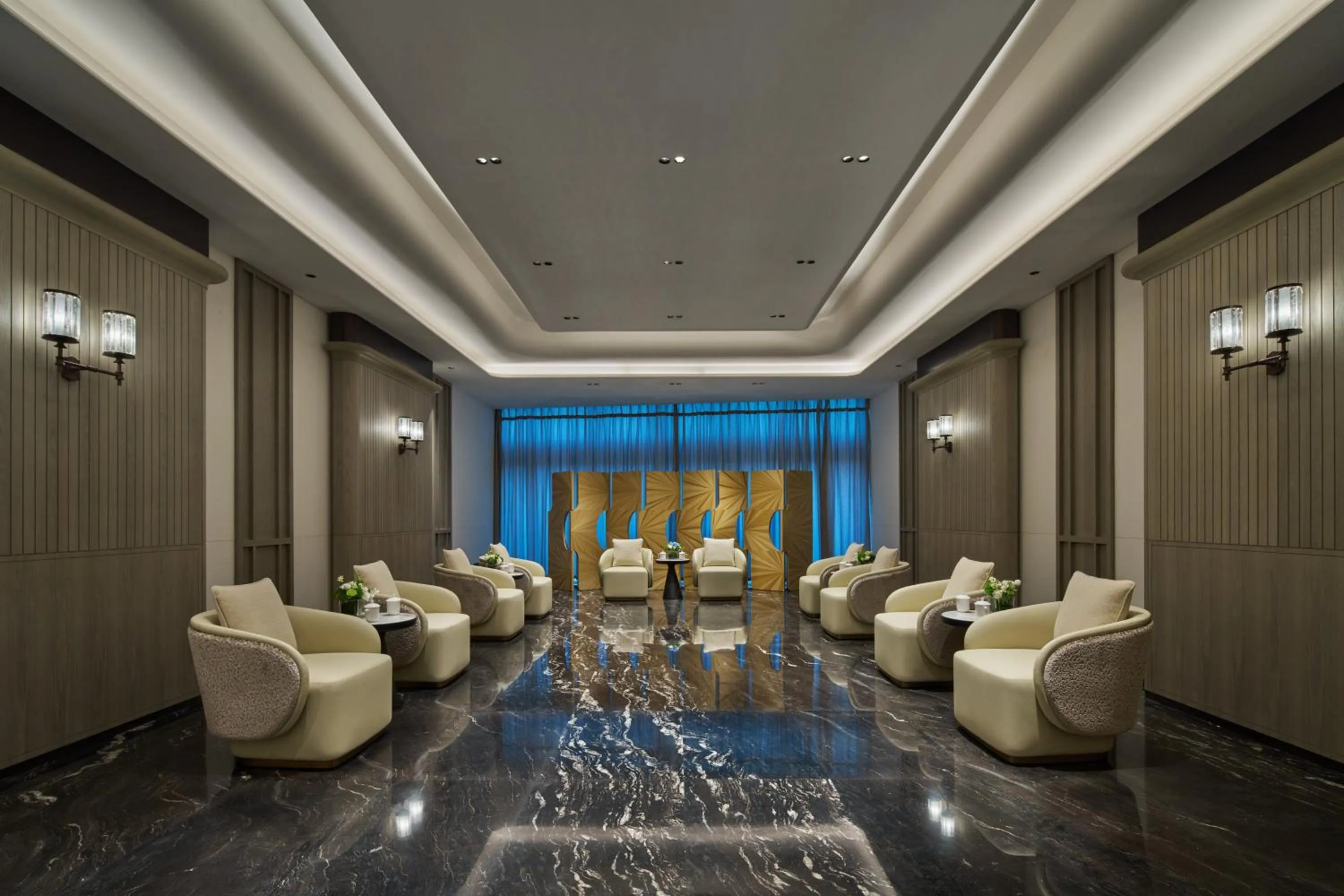 Restaurant/places to eat in Crowne Plaza Taixing