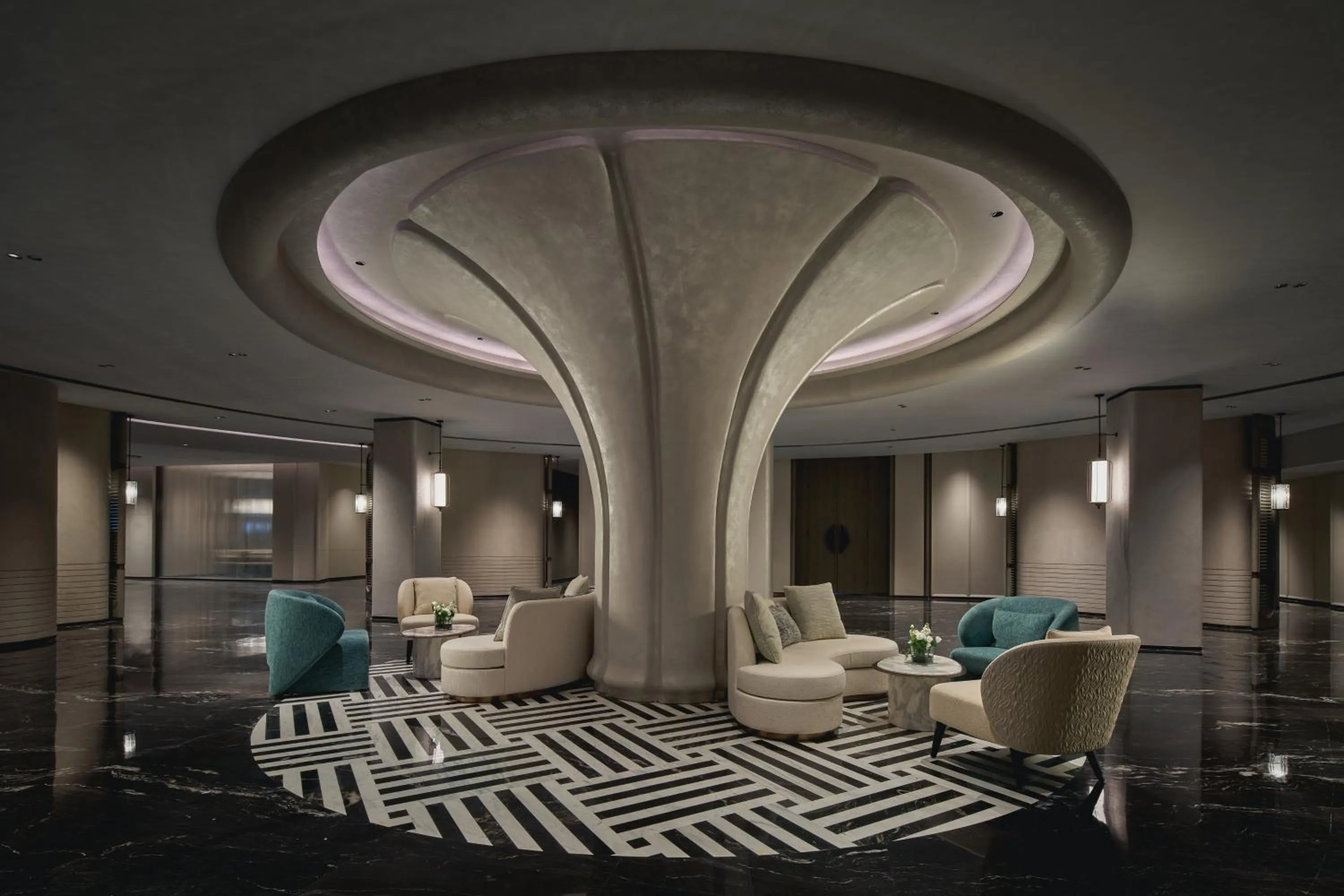 Decorative detail in Crowne Plaza Taixing