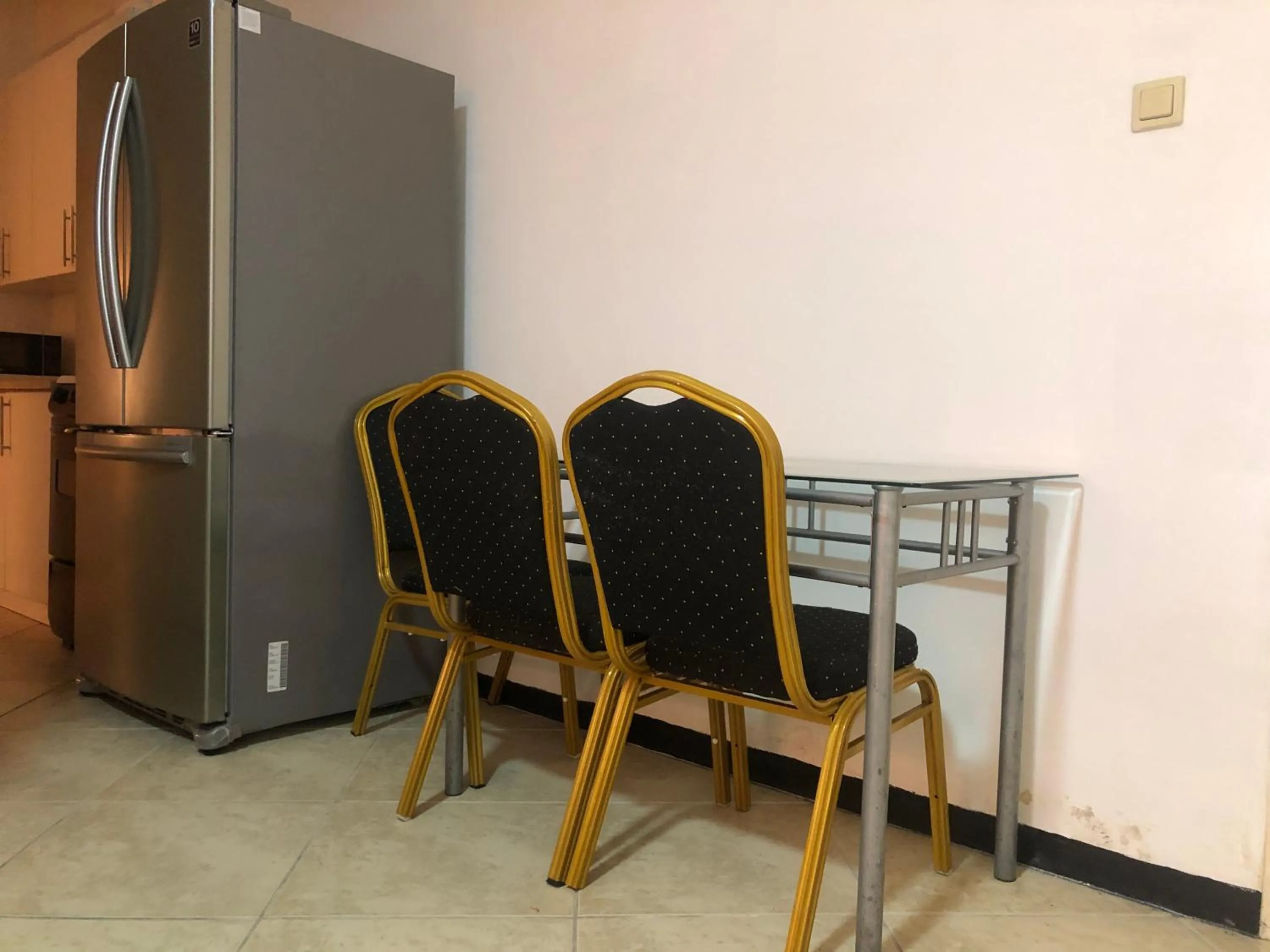 Hotel Bar Restaurant Emergency 911 STO LK GROUP