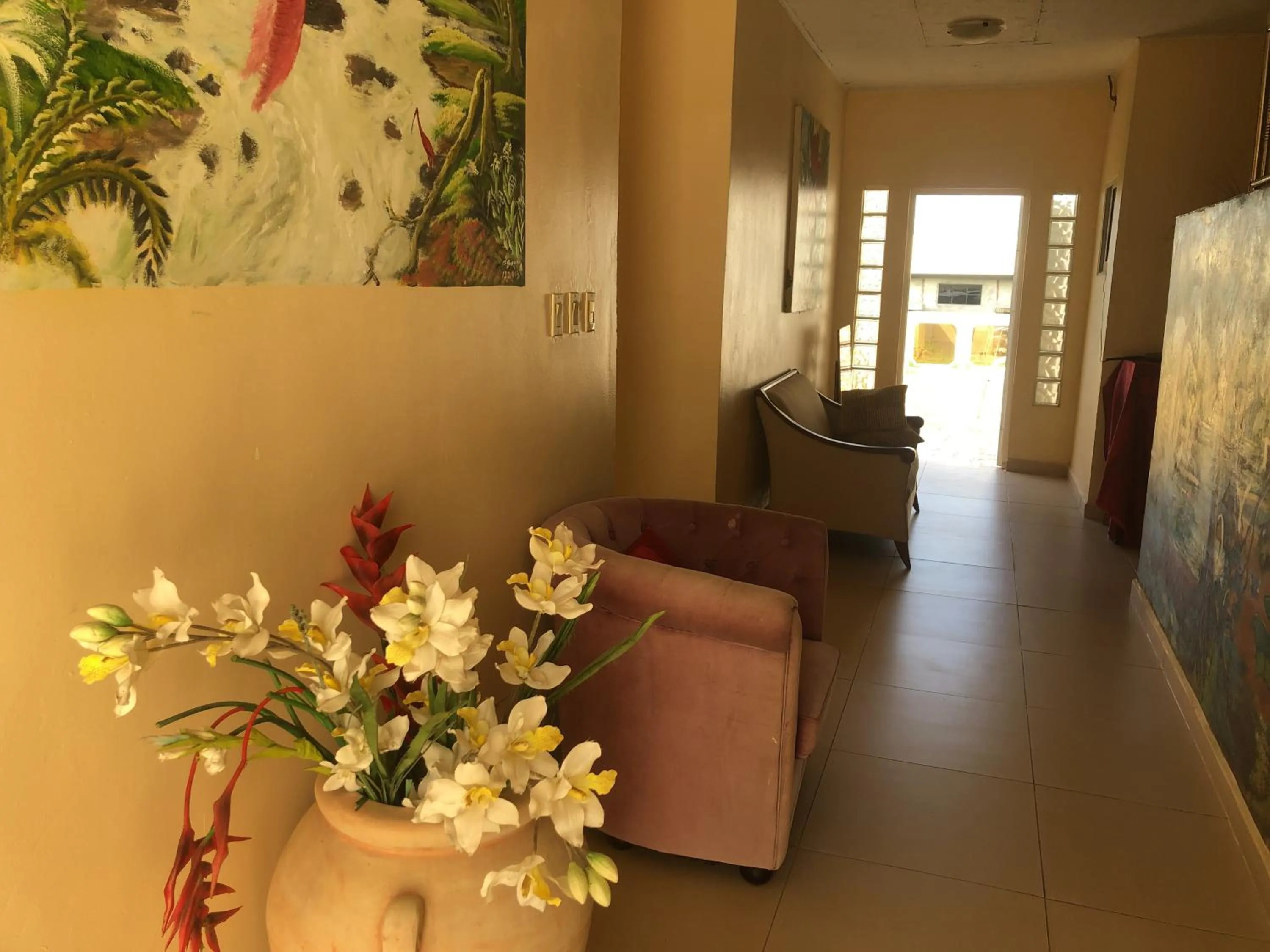 Decorative detail in Hotel Bar Restaurant Emergency 911 STO LK GROUP