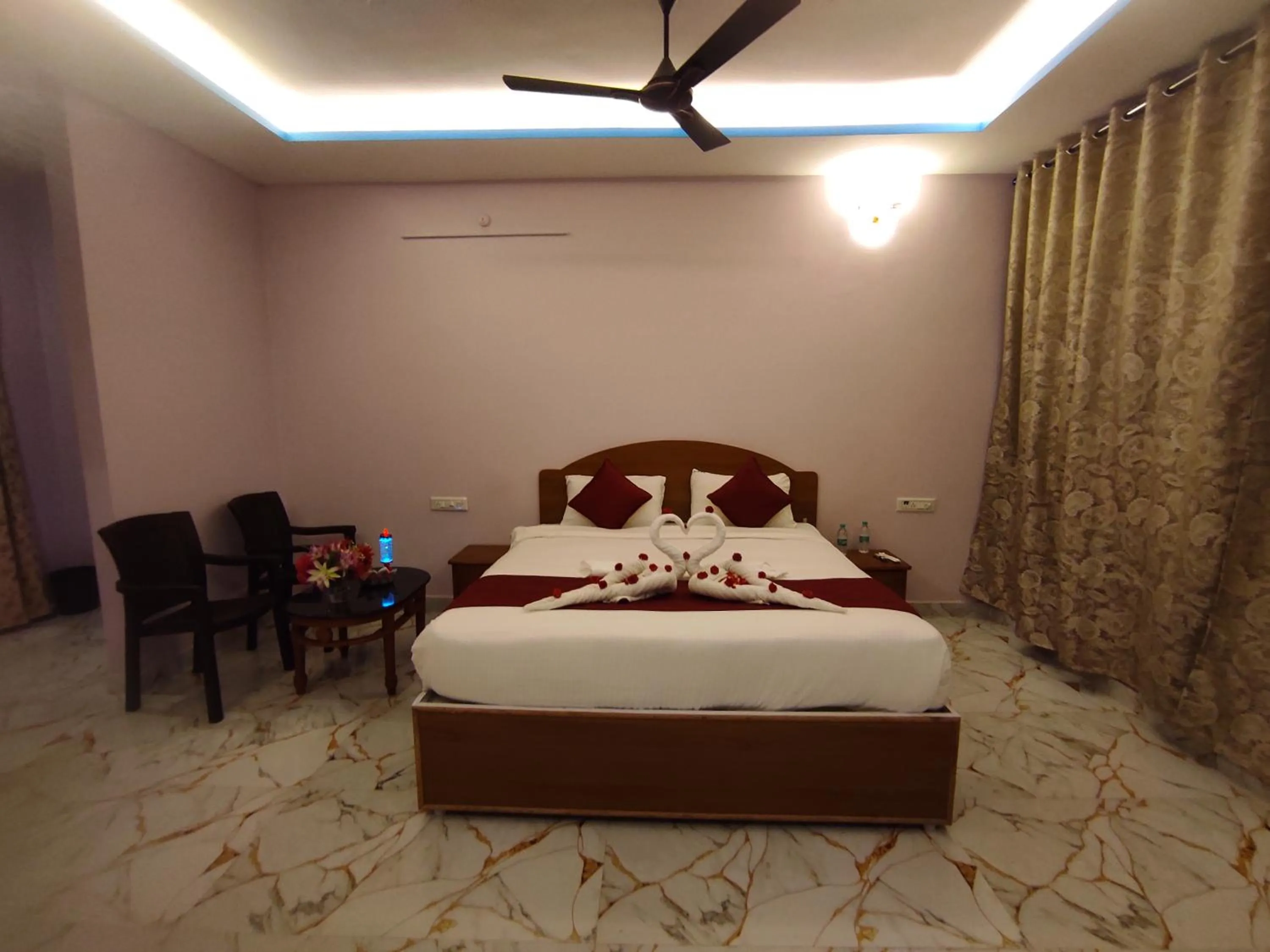 Bed in Sharma Jee Farm House Yercaud