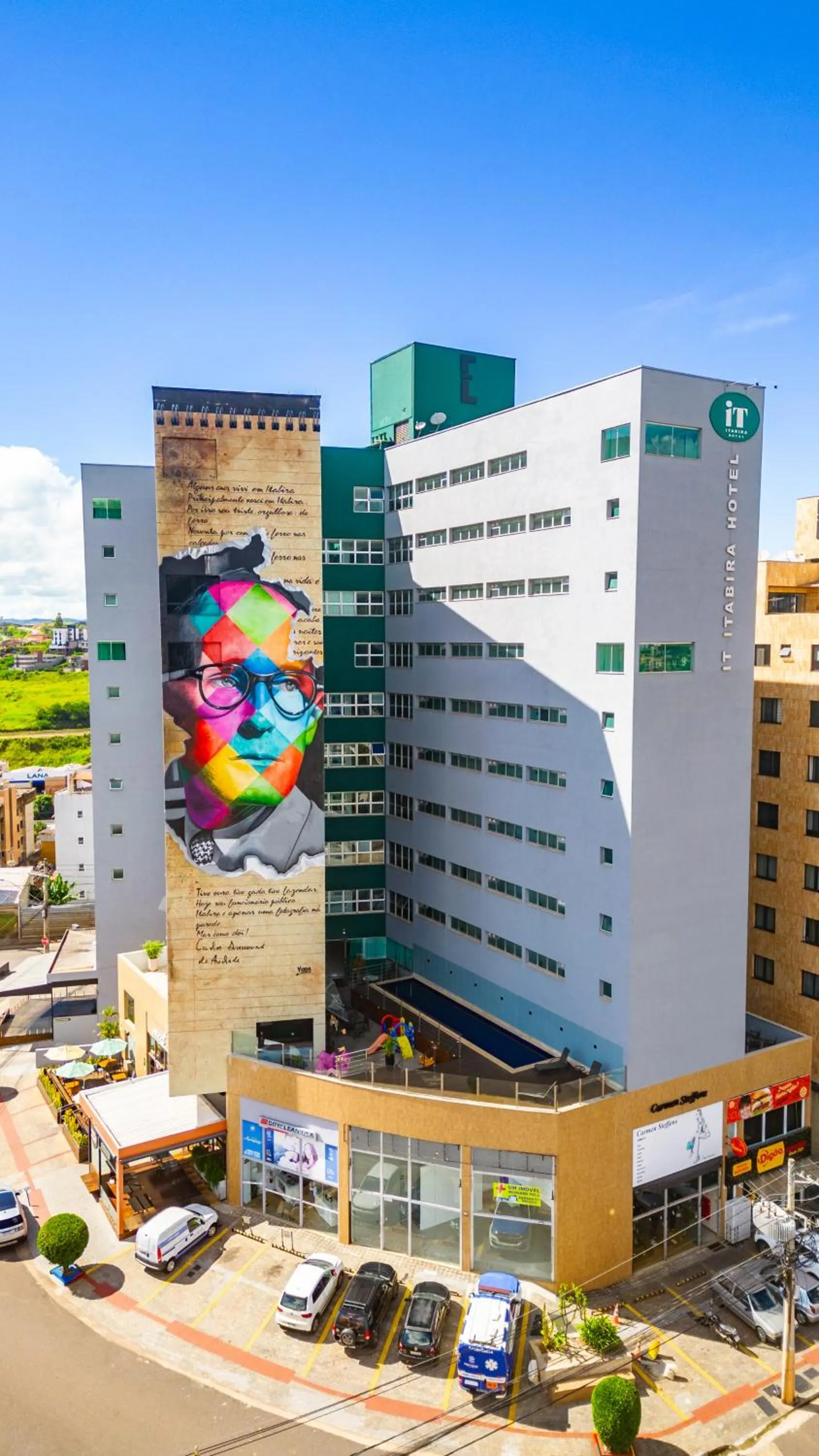 Property building in IT Itabira Hotel