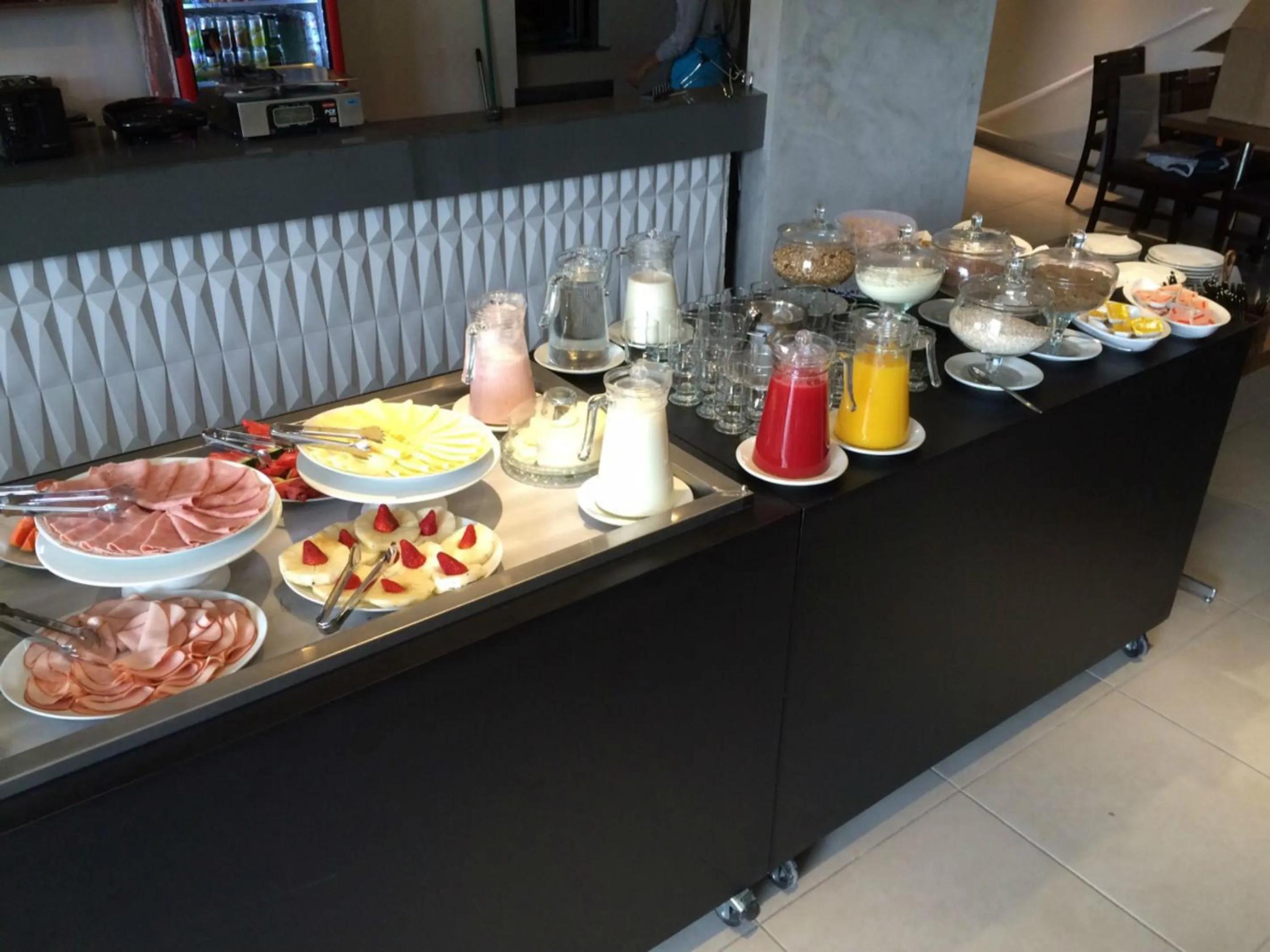 Restaurant/places to eat in IT Itabira Hotel