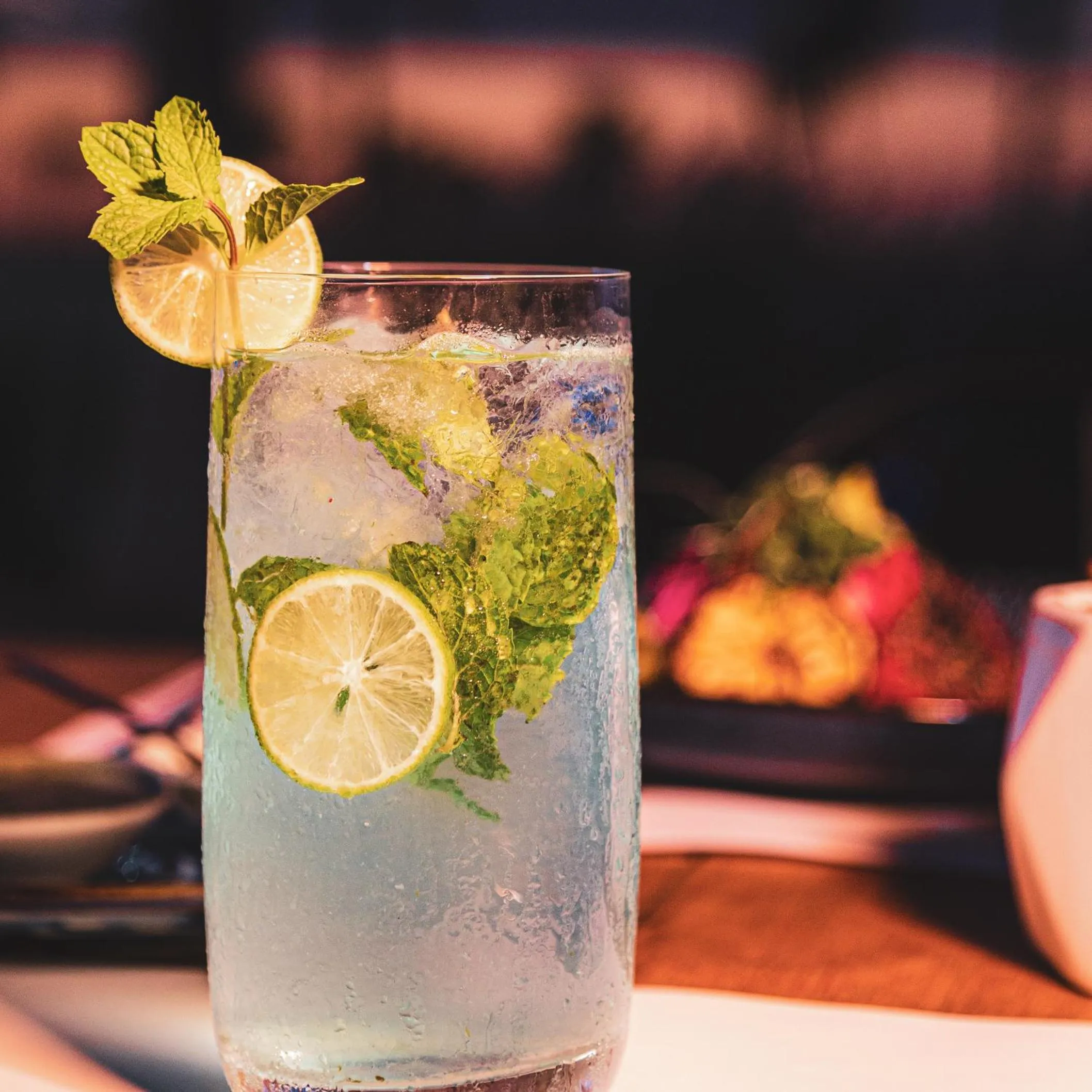 Food and drinks in InHouse Glamping Hotel La Paz