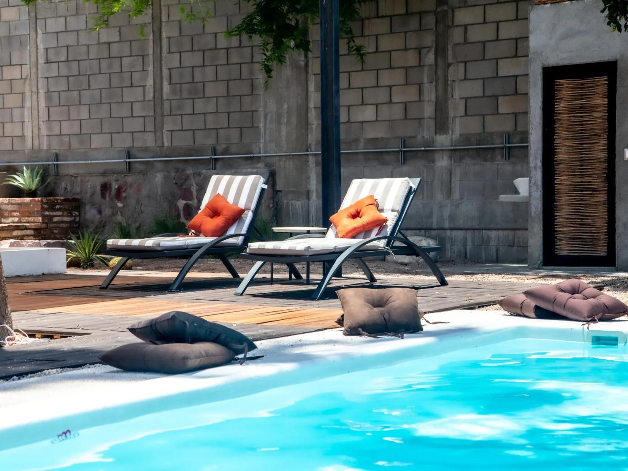 Day in InHouse Glamping Hotel La Paz