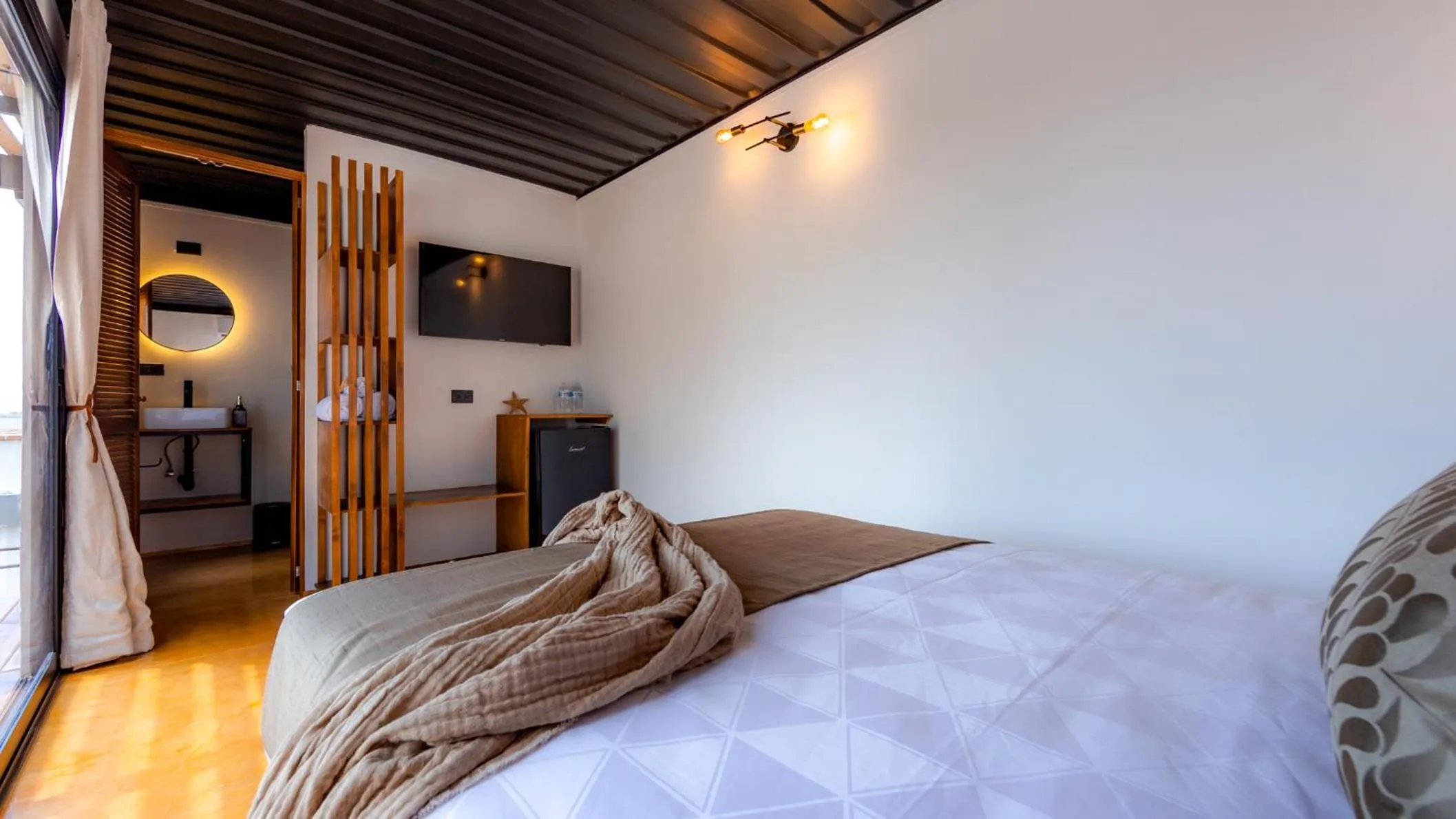 Bed in InHouse Glamping Hotel La Paz